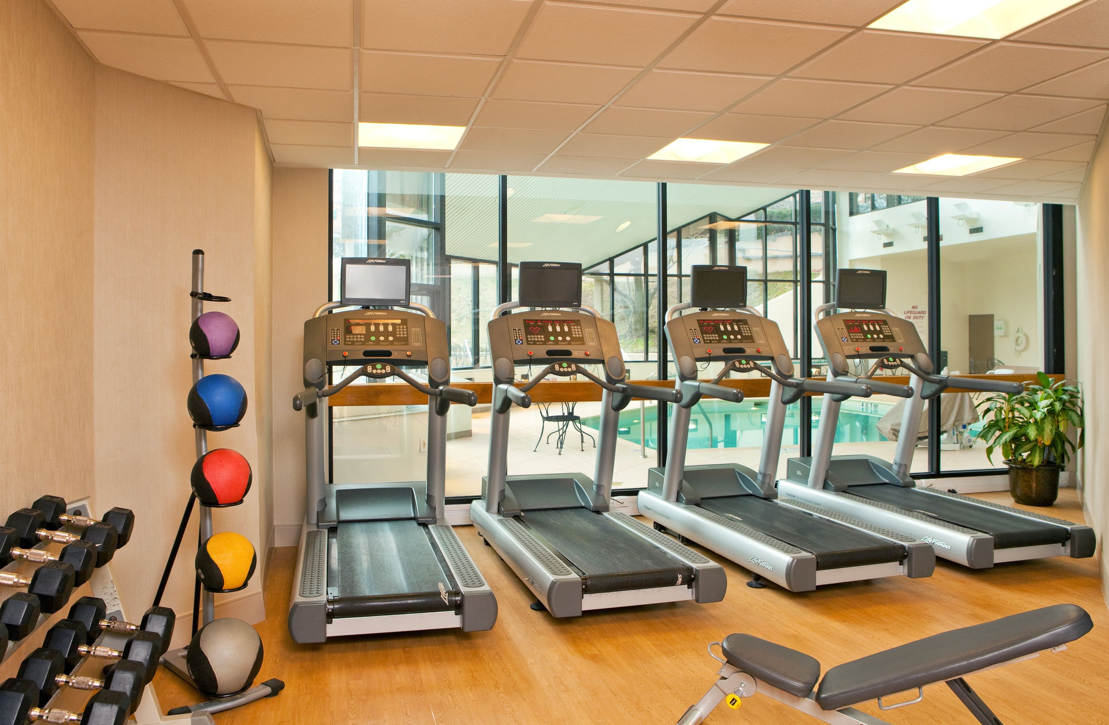 Sonesta White Plains Downtown