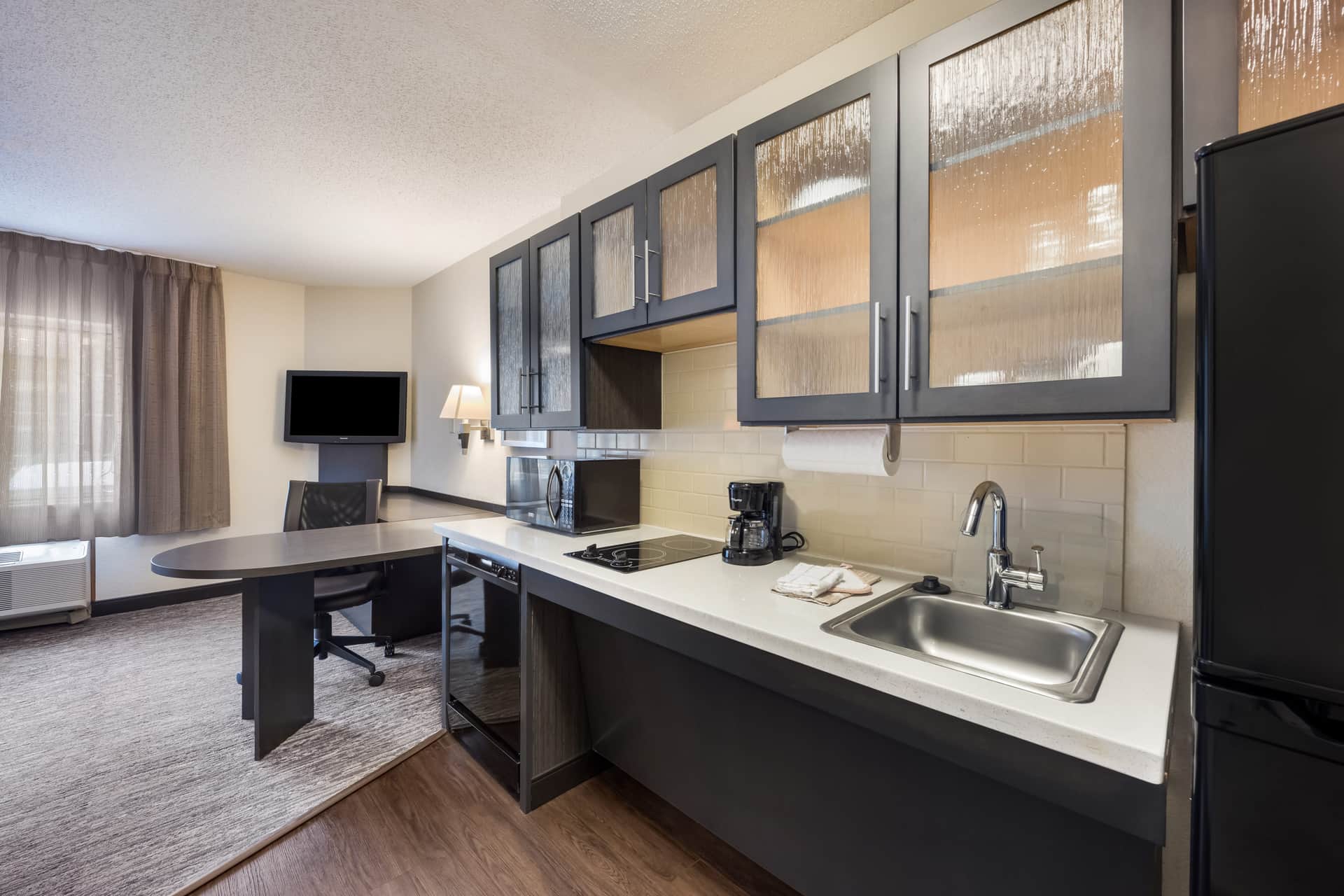 Sonesta Simply Suites Oklahoma City Airport