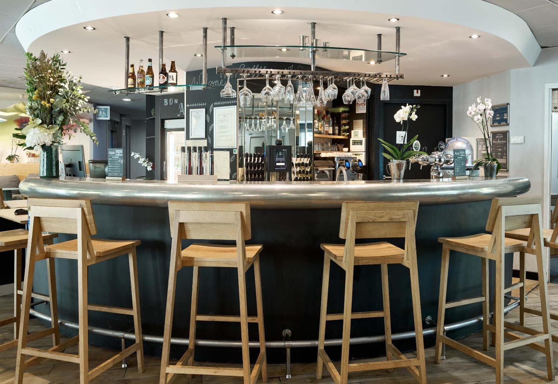 B&B HOTEL Vélizy Est