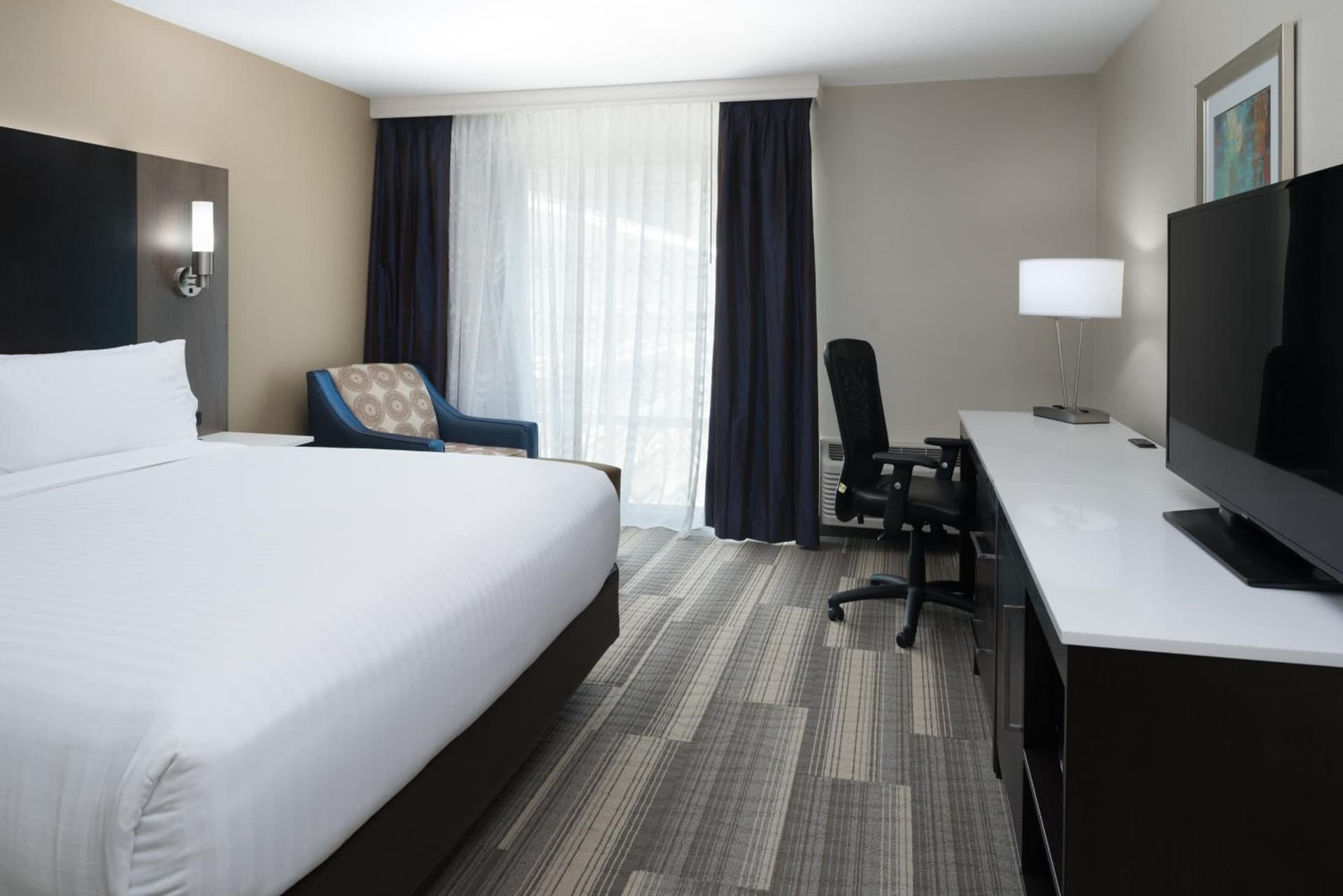 Holiday Inn Express - Downtown San Diego, an IHG Hotel