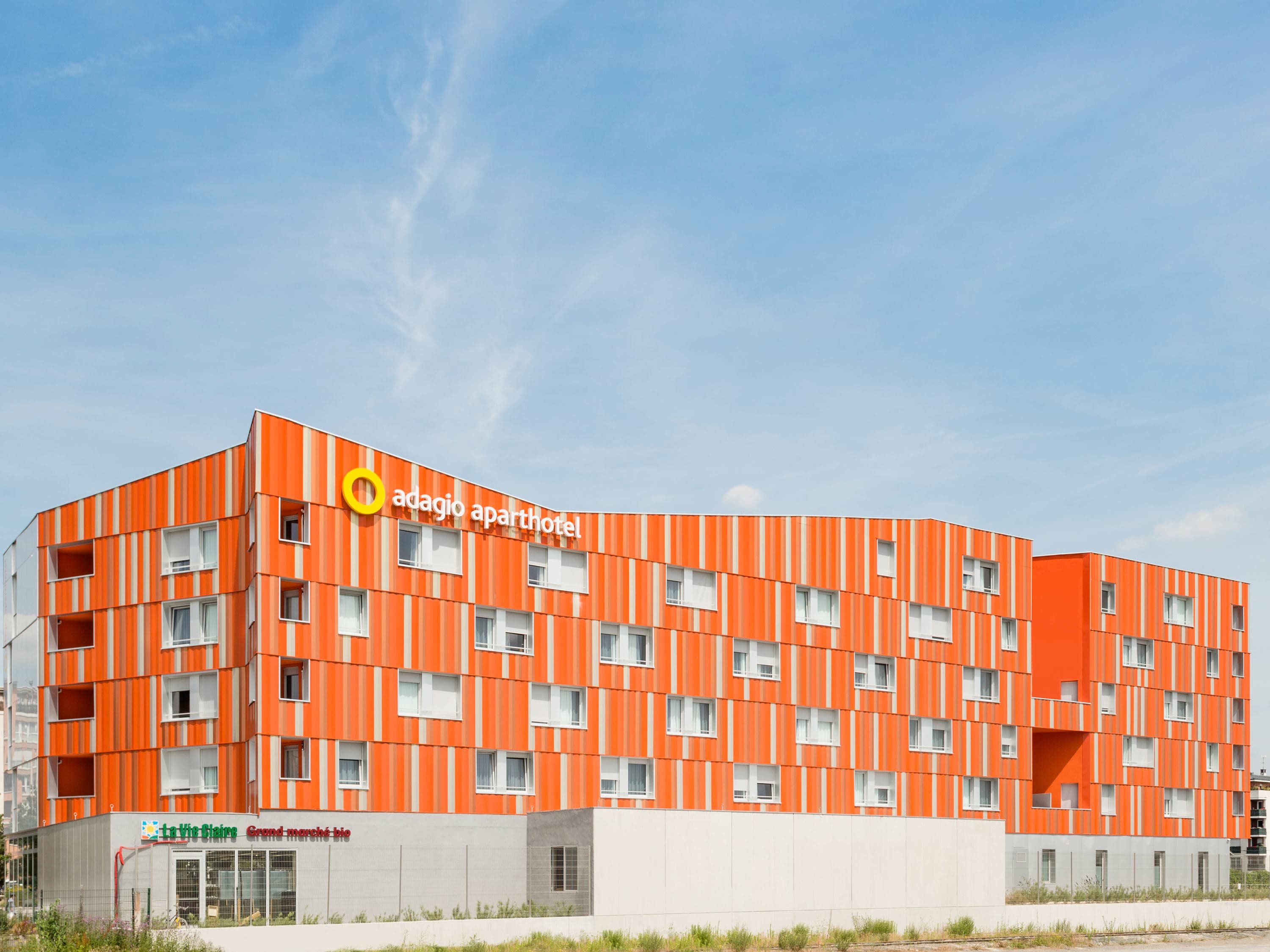 Aparthotel Adagio Access Paris Massy Gare TGV