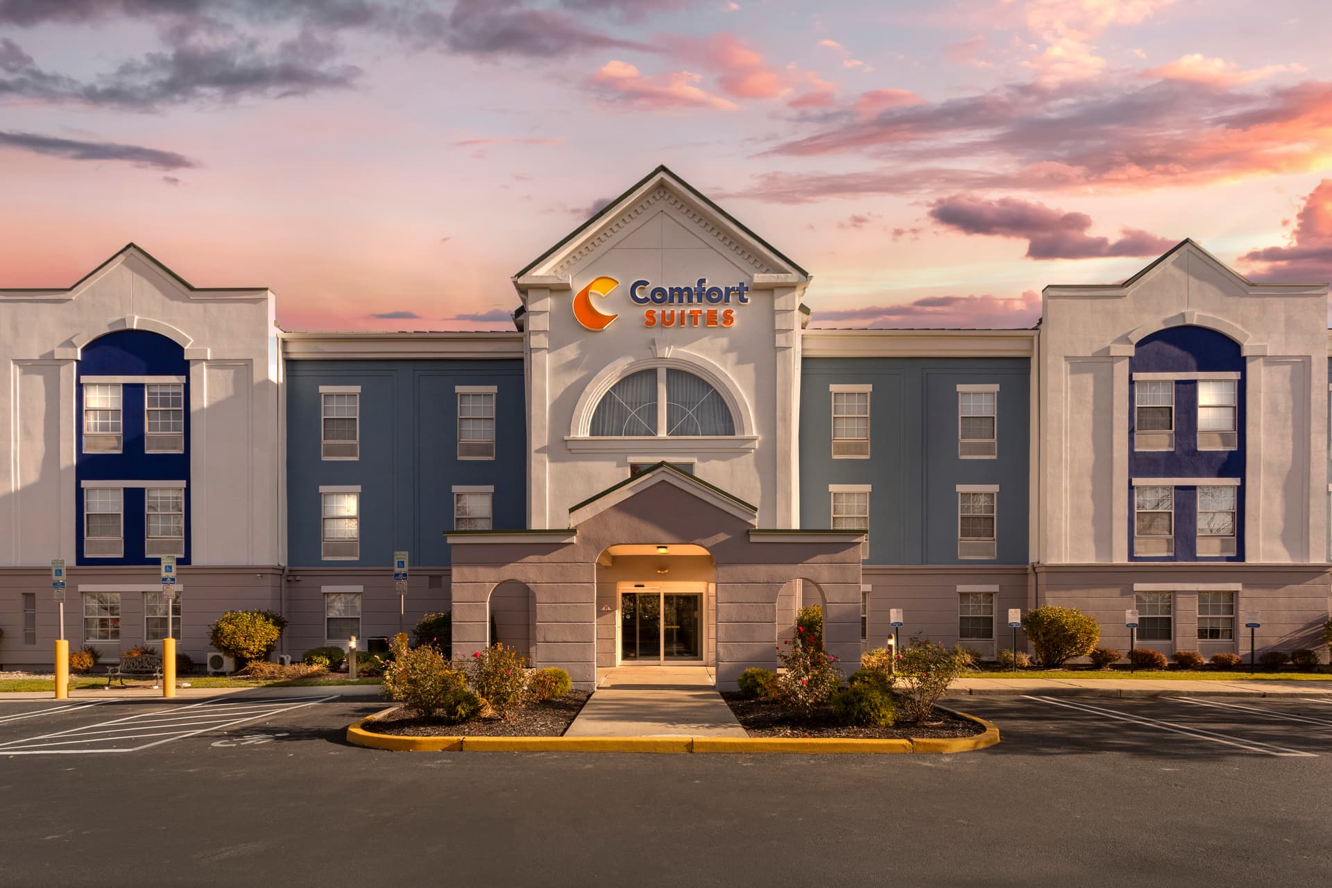 Comfort Suites East Brunswick - South River