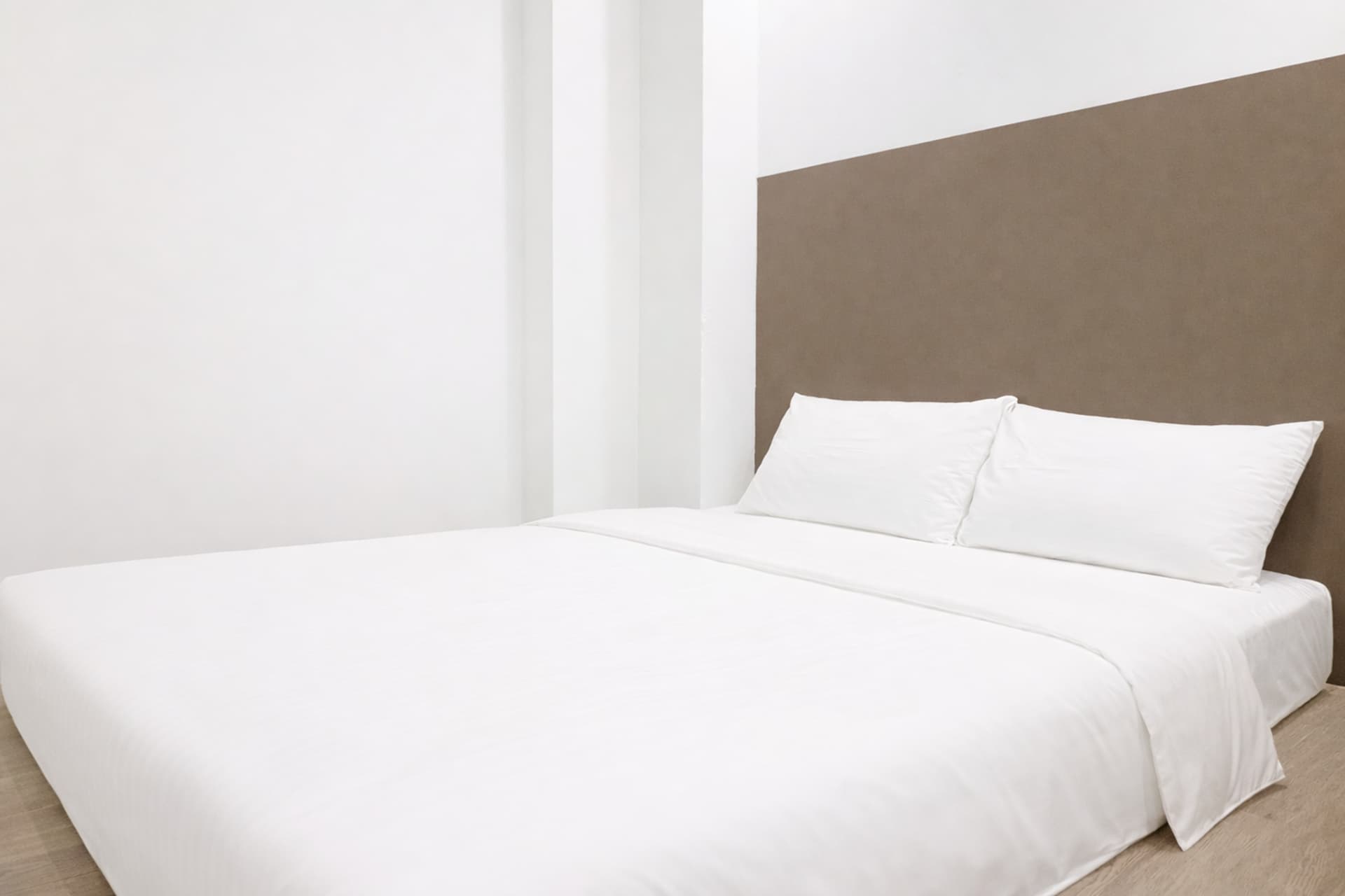 A Hotel Dickson