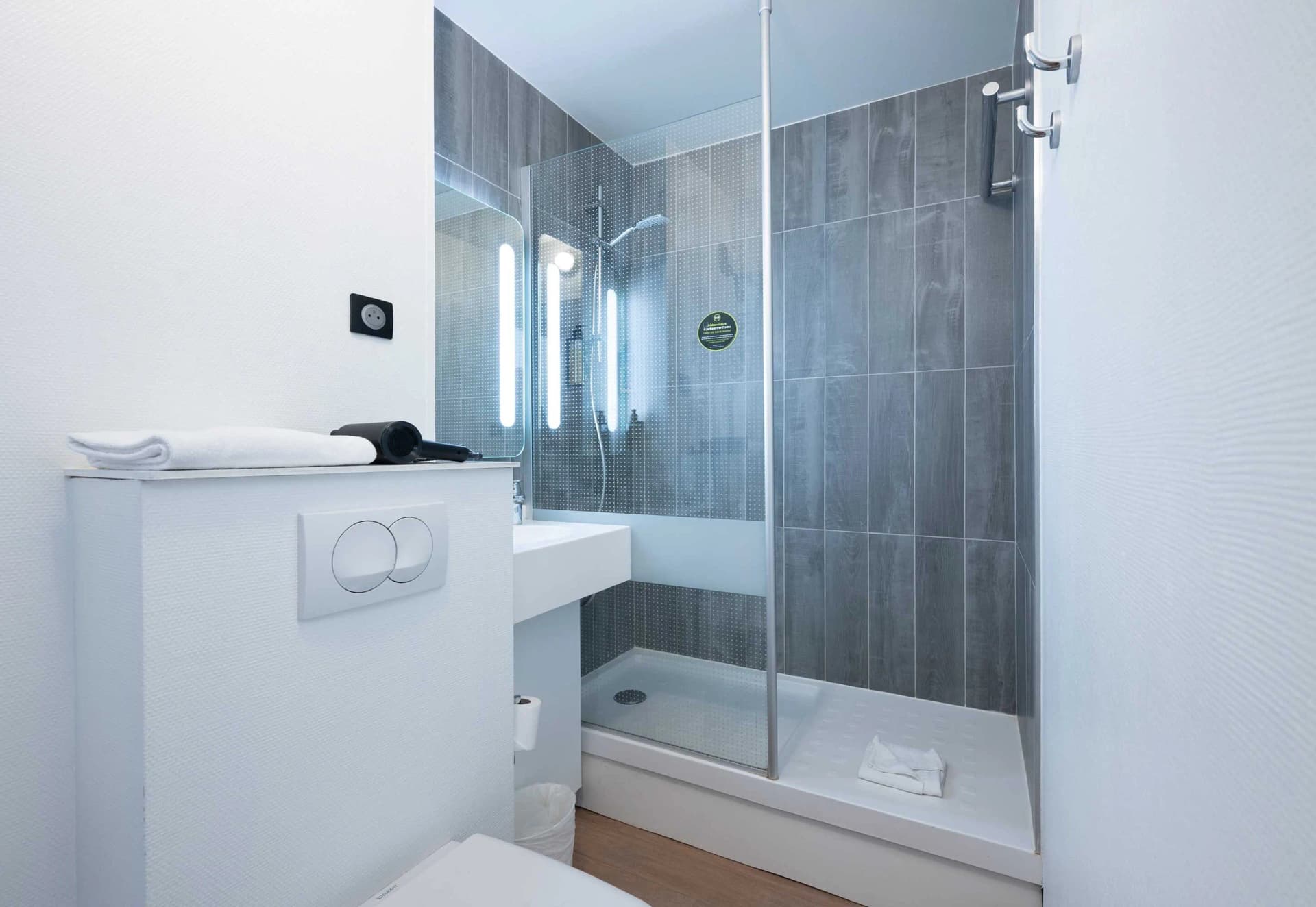 B&B HOTEL Bordeaux Mérignac Cadera Aéroport
