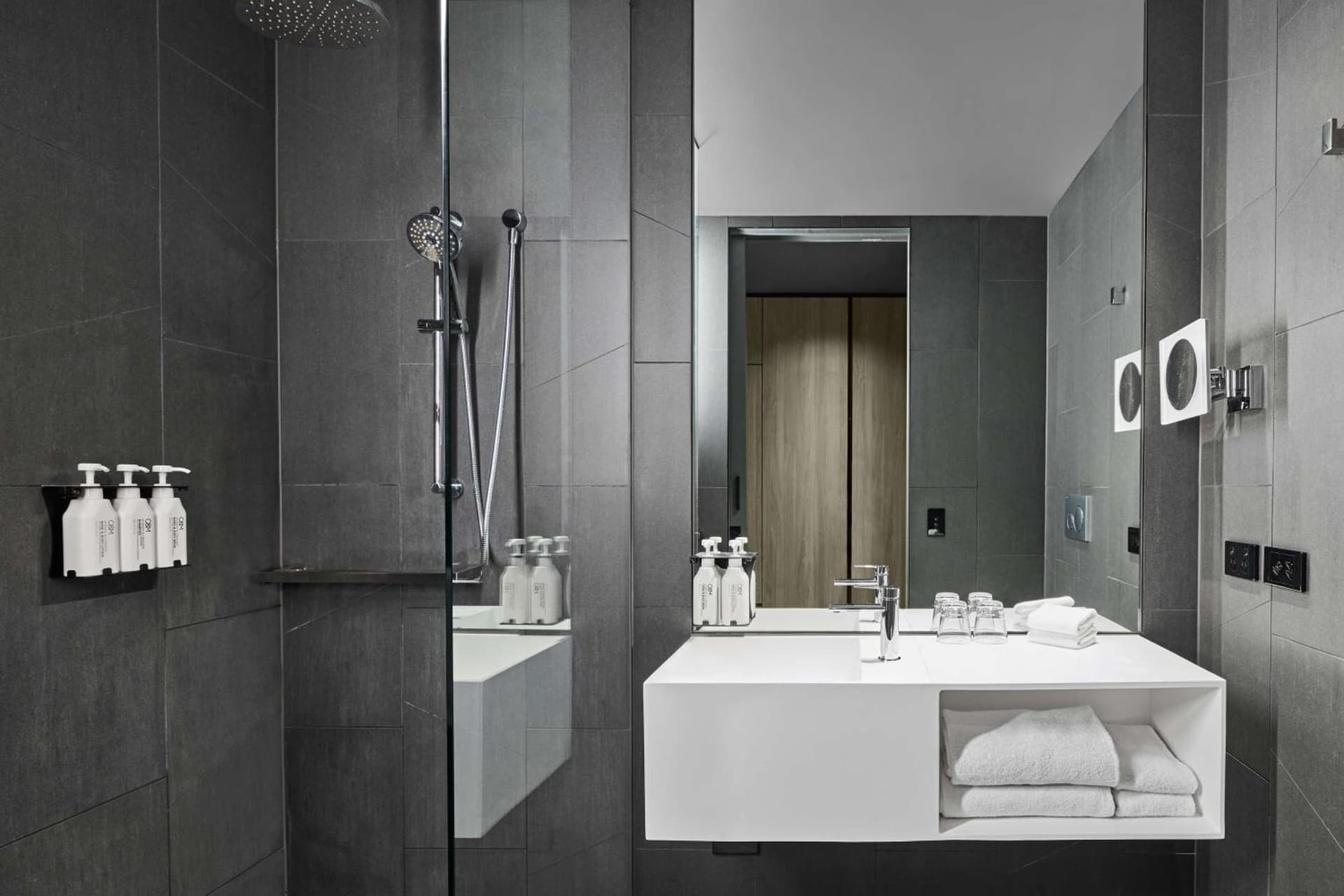 Vibe Hotel Melbourne Docklands