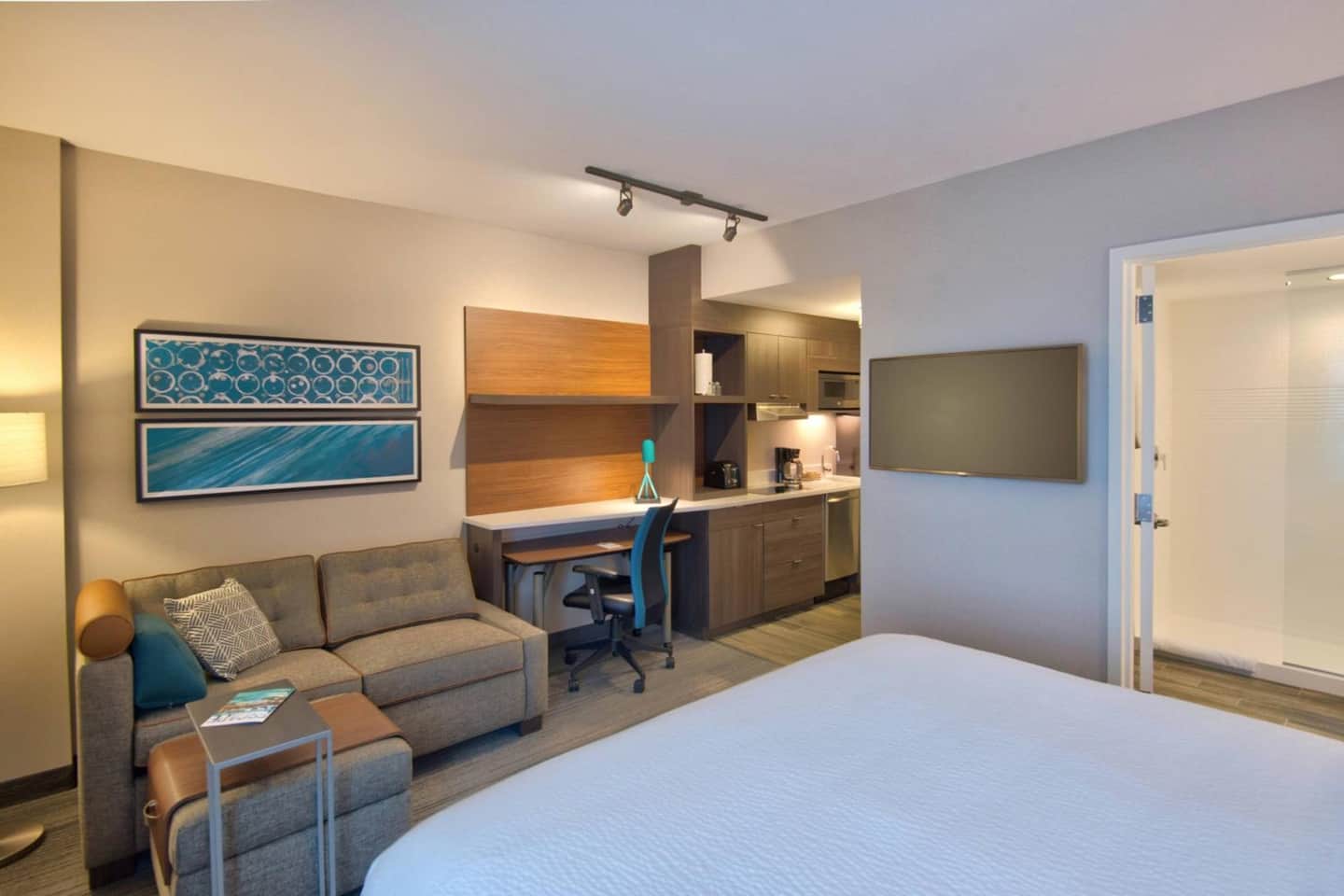 TownePlace Suites by Marriott Miami Airport
