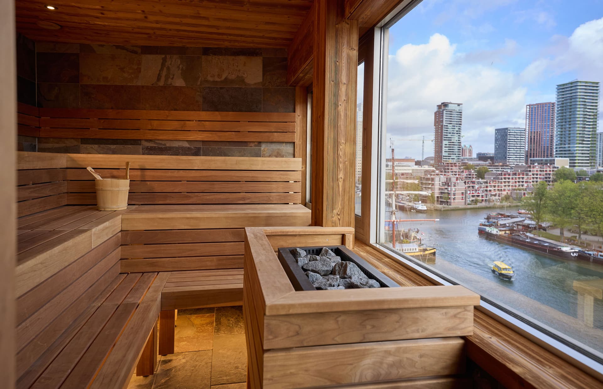 Haven Hotel Rotterdam, Curio Collection by Hilton