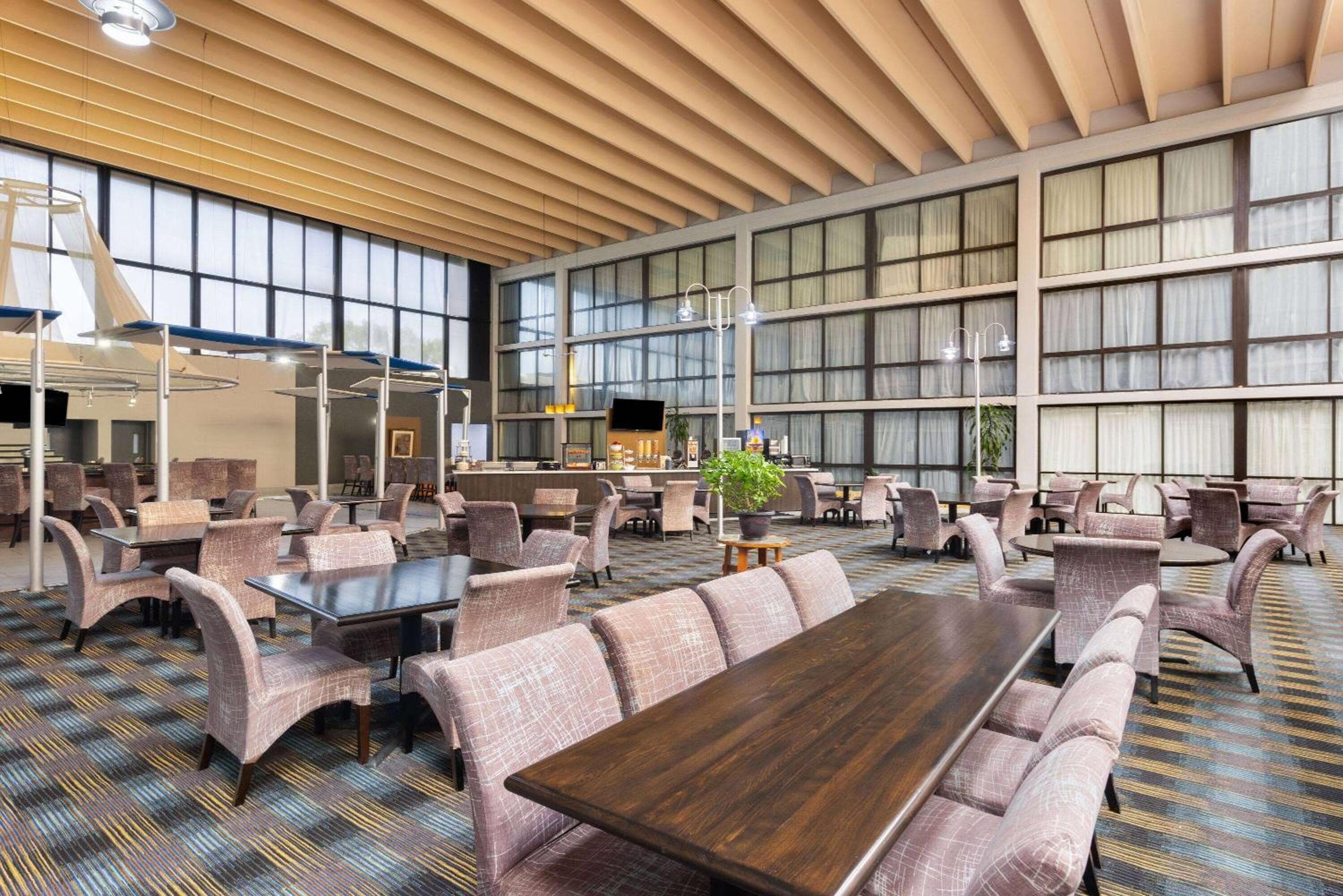 Wingate by Wyndham Kansas City