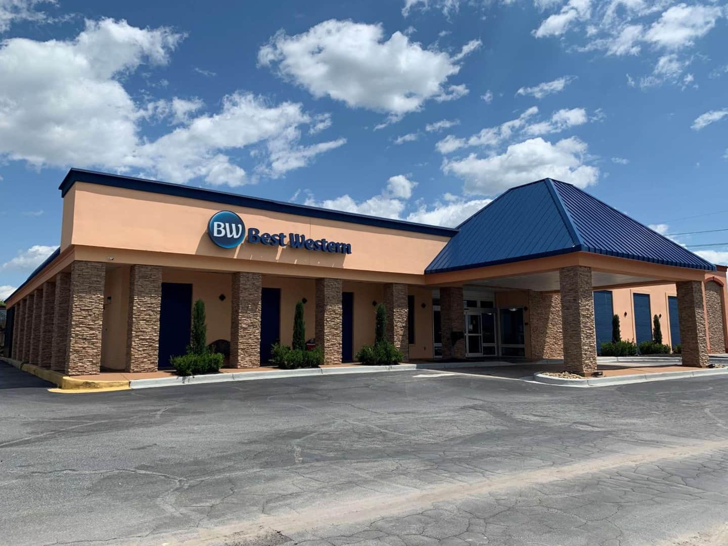 Clarion Inn by Choice Hotels