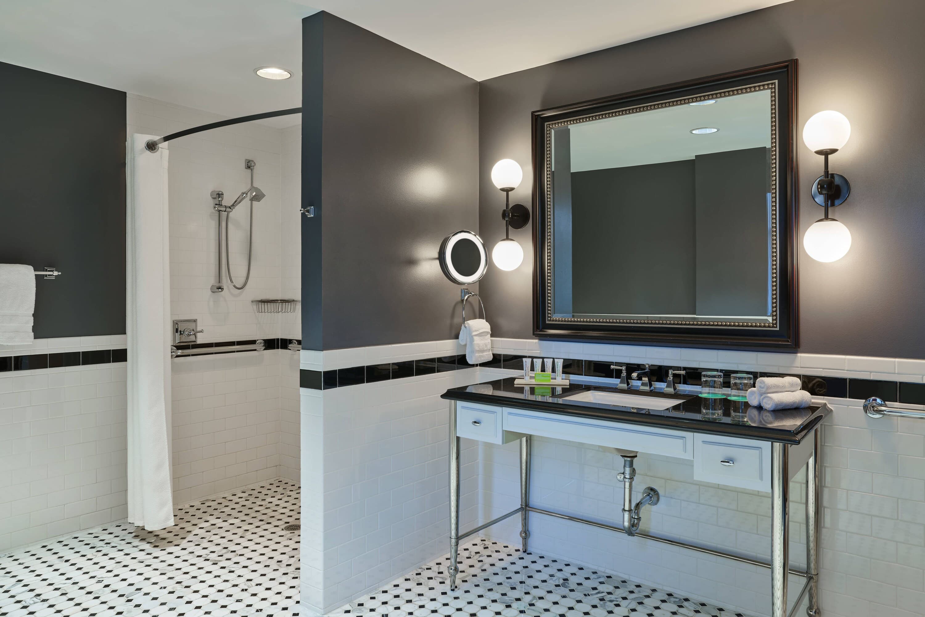 Le Méridien Dallas, The Stoneleigh