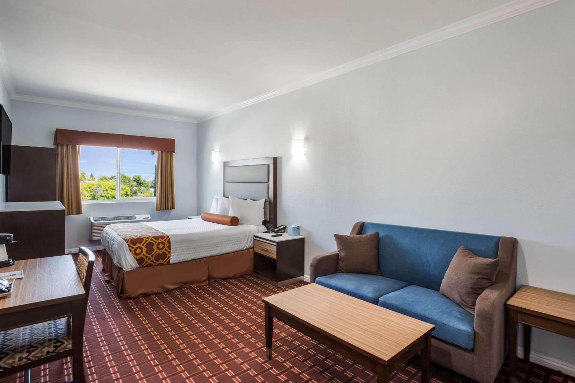 Rodeway Inn & Suites Pasadena