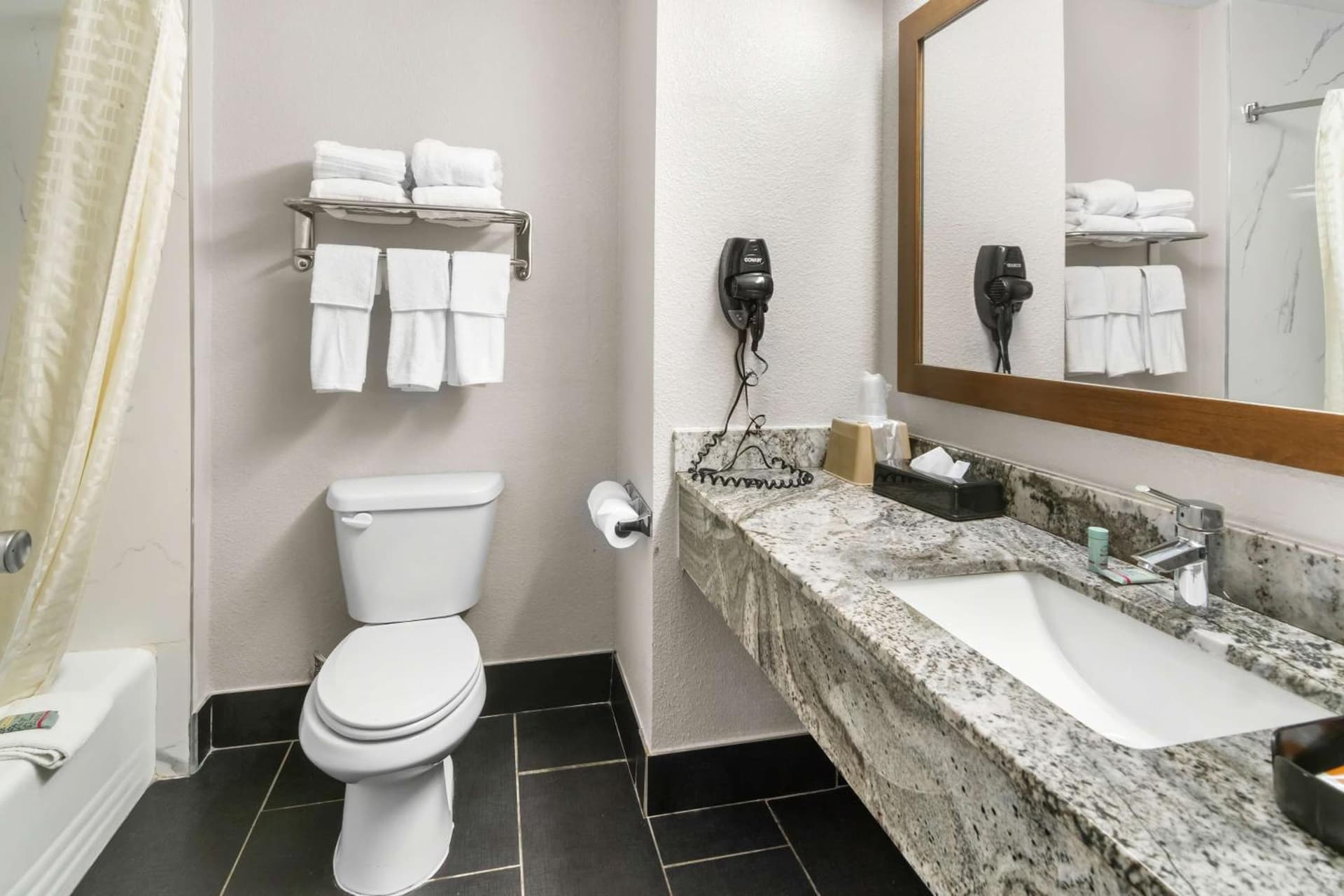 SureStay Plus by Best Western Fort Worth Benbrook