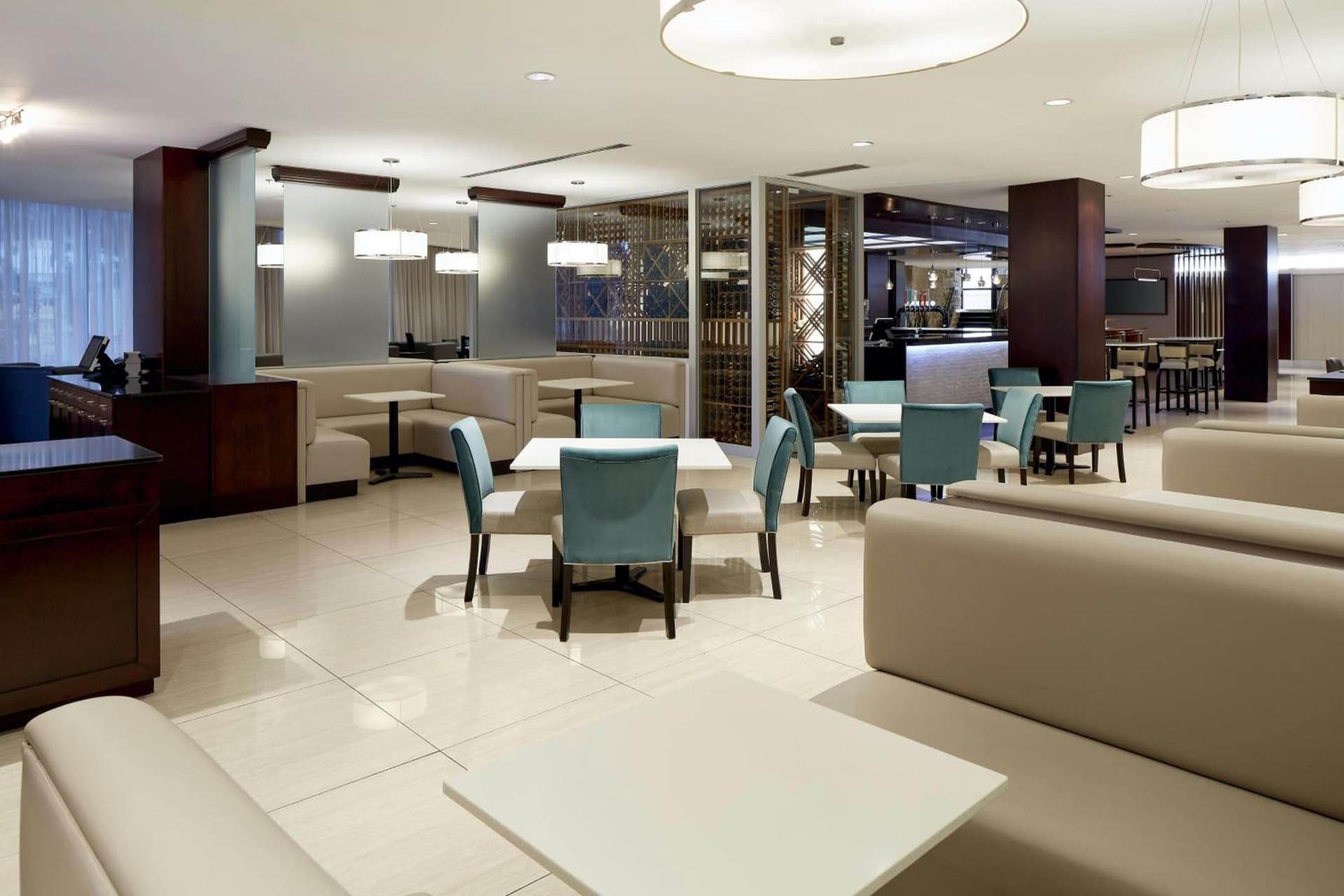 Sheraton Montreal Airport Hotel