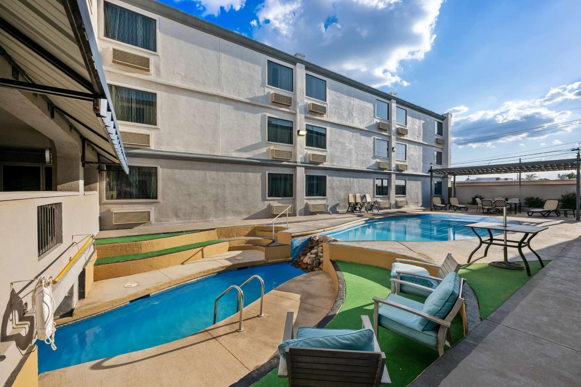 SureStay Plus Hotel by Best Western Lubbock Medical Center