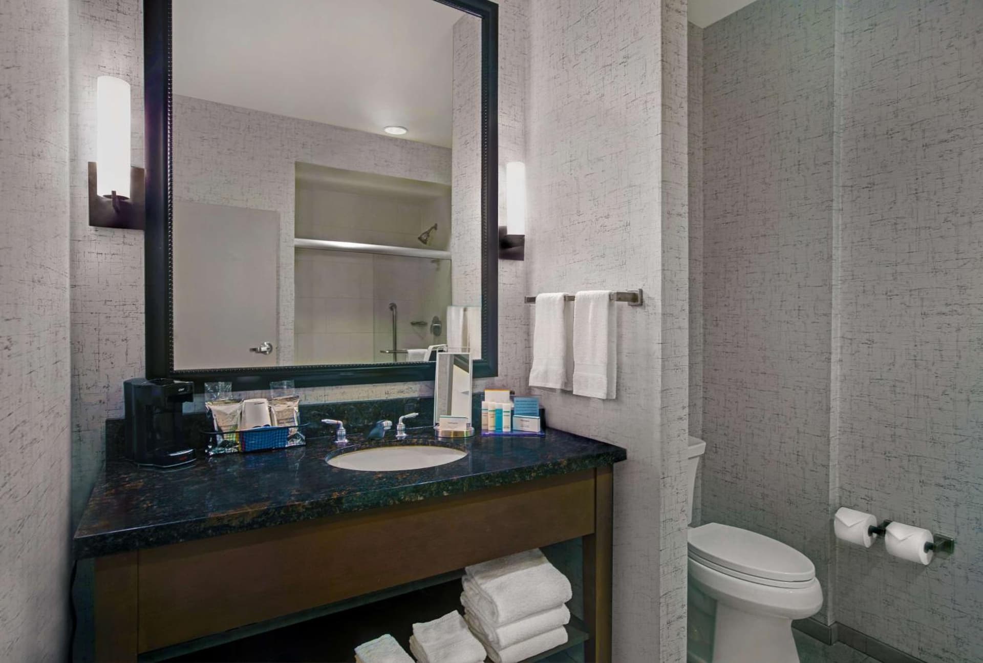 Hampton Inn & Suites Austin University/Capitol