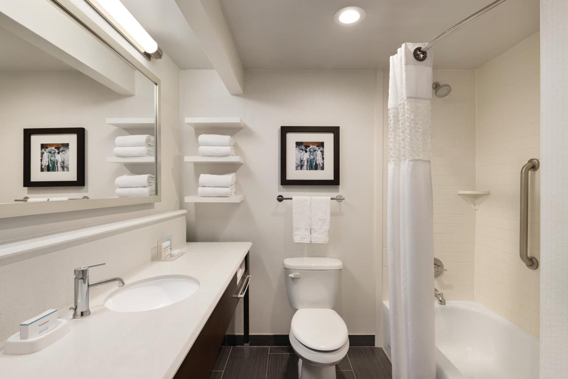 Hampton Inn & Suites New Orleans-Convention Center