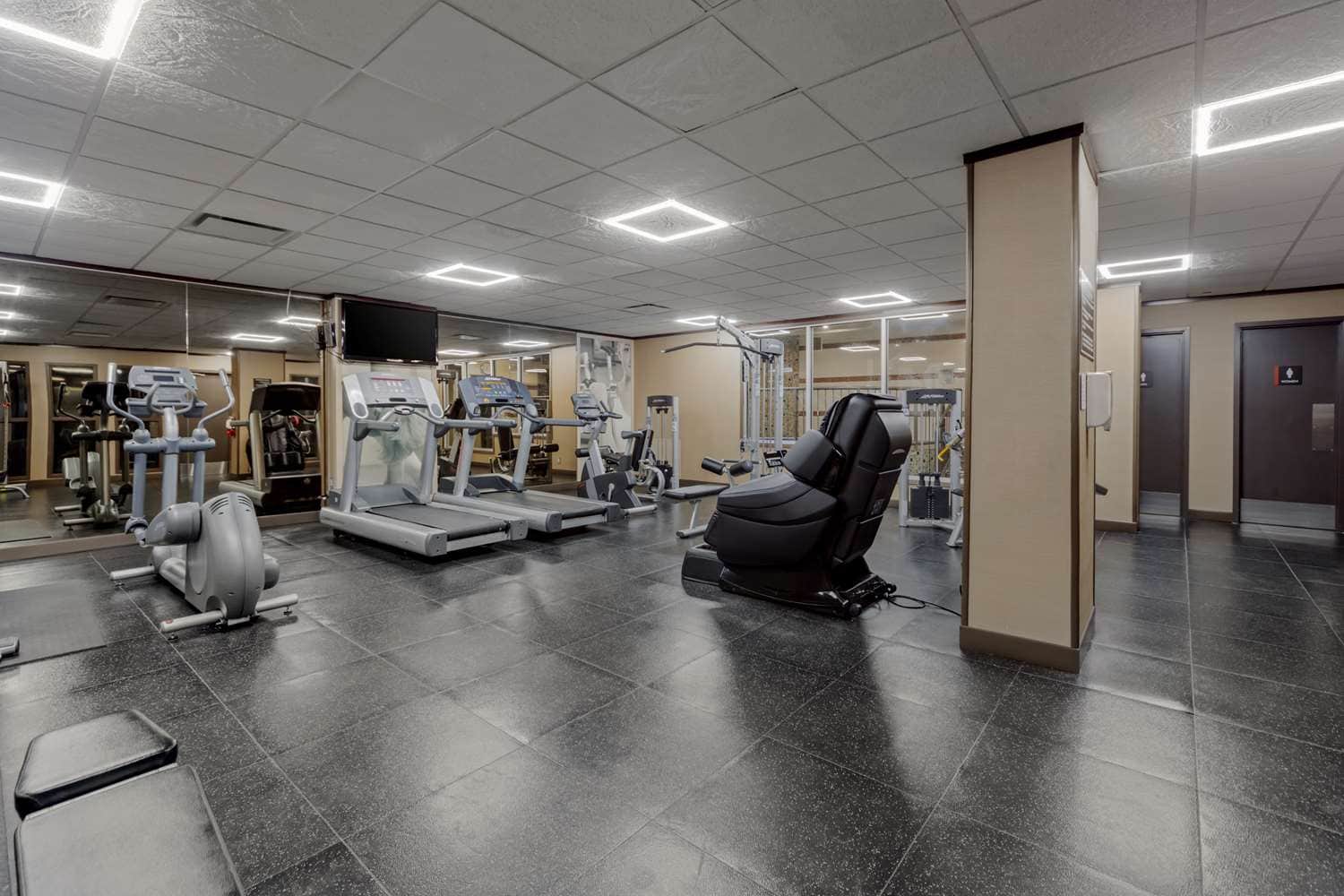 Best Western Premier Denham Inn & Suites