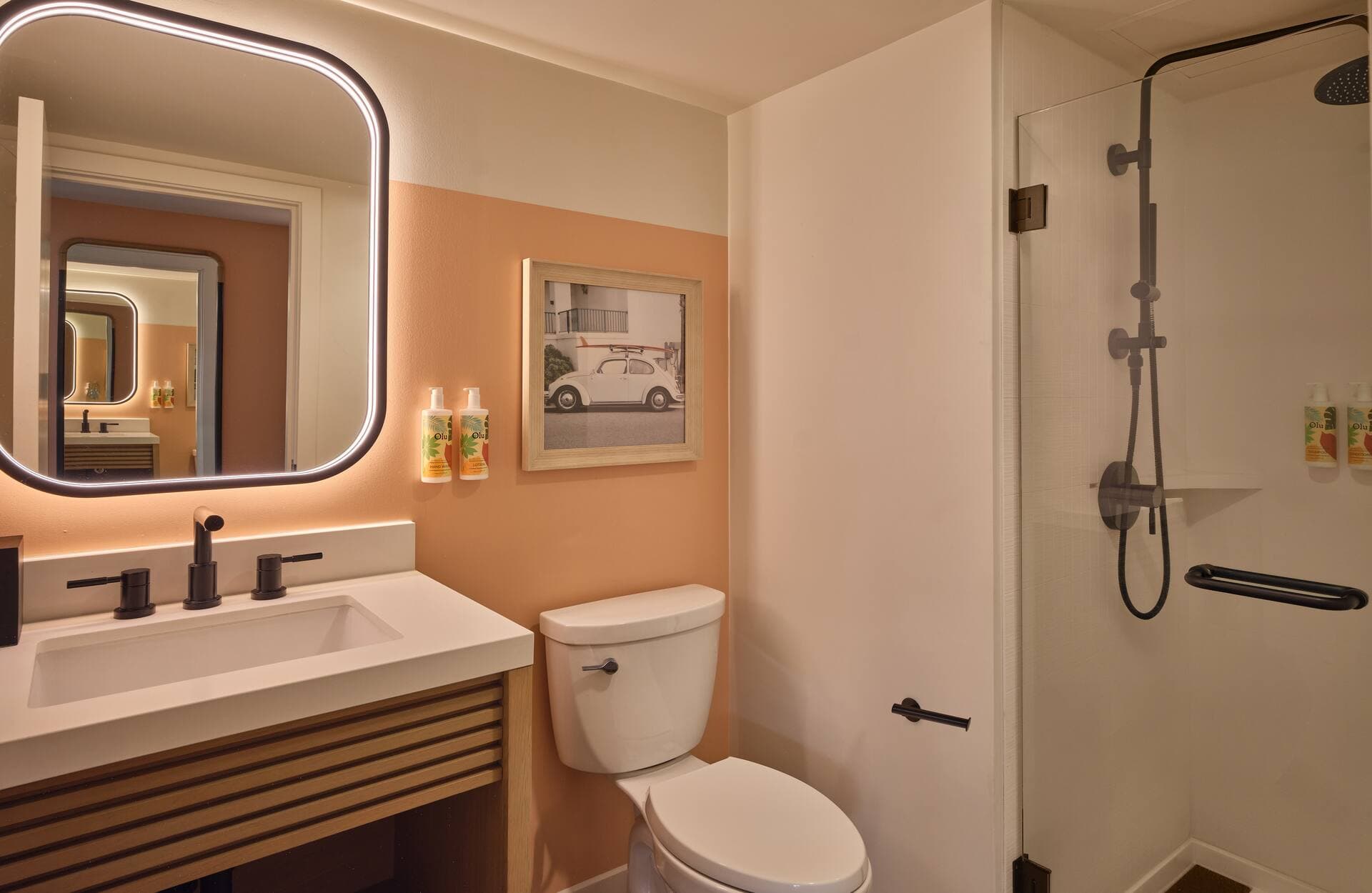 Ambassador Waikiki, Tapestry Collection by Hilton