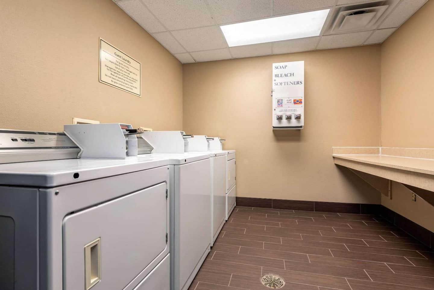Holiday Inn Express & Suites Hebron - Cincinnati Airport by IHG