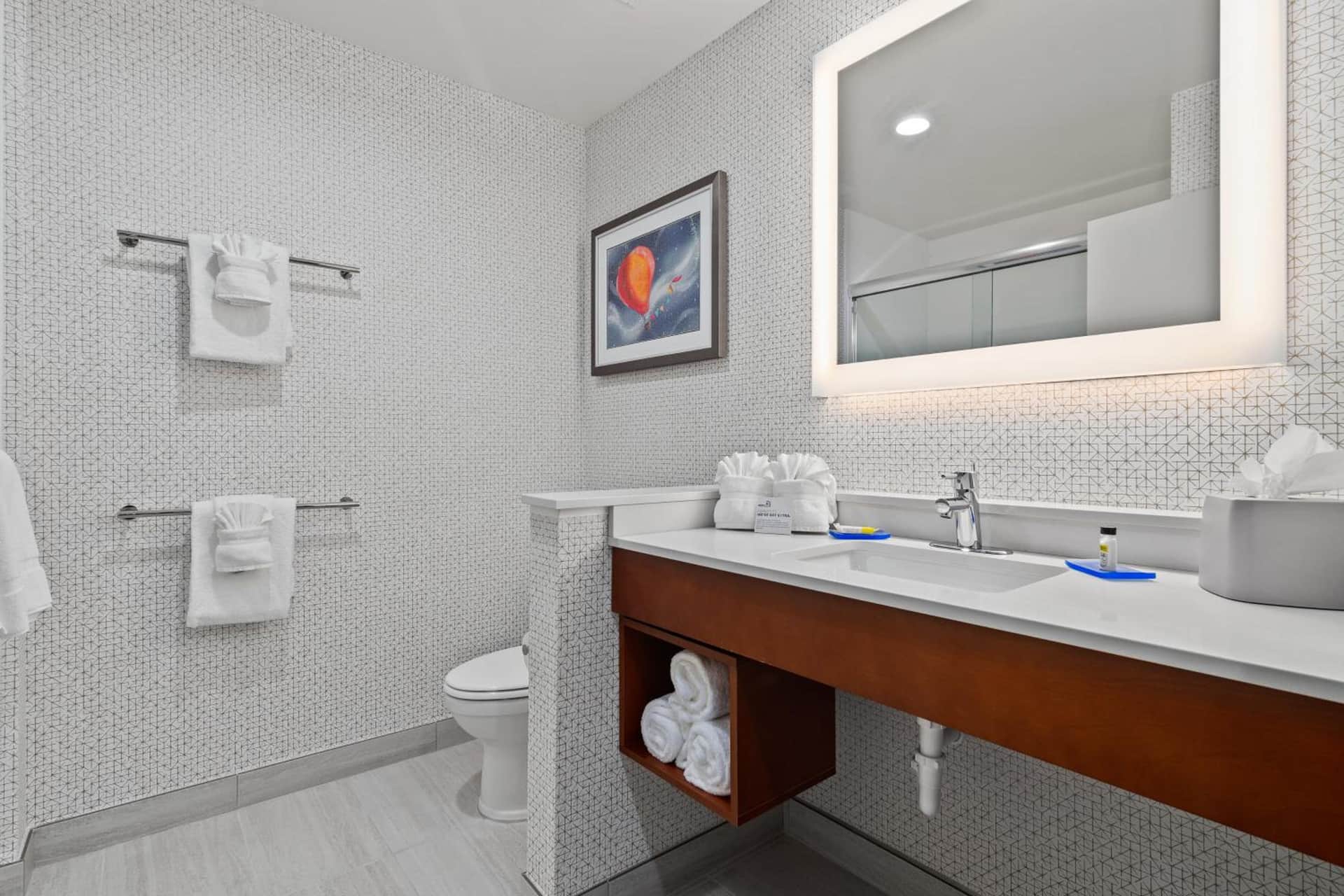 Holiday Inn Express & Suites Orlando - Lake Buena Vista by IHG