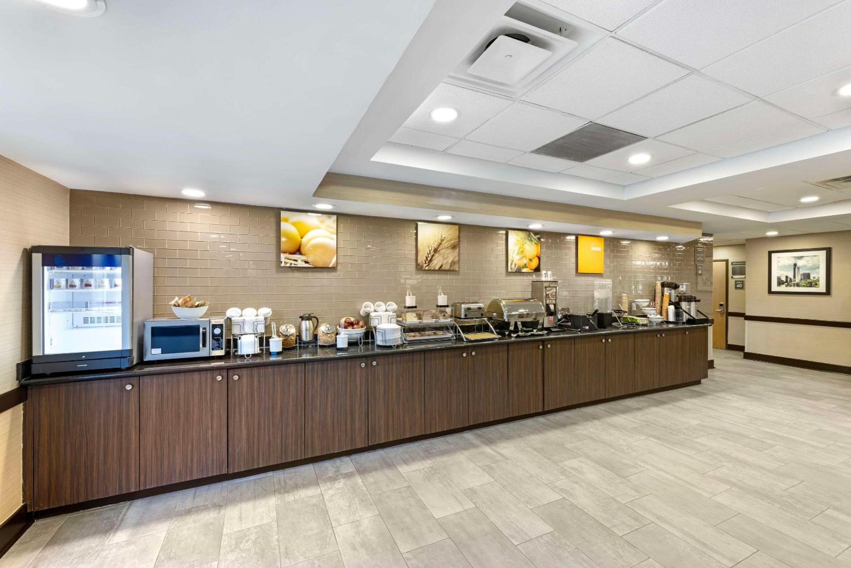 Comfort Inn & Suites Arlington Heights - Schaumburg
