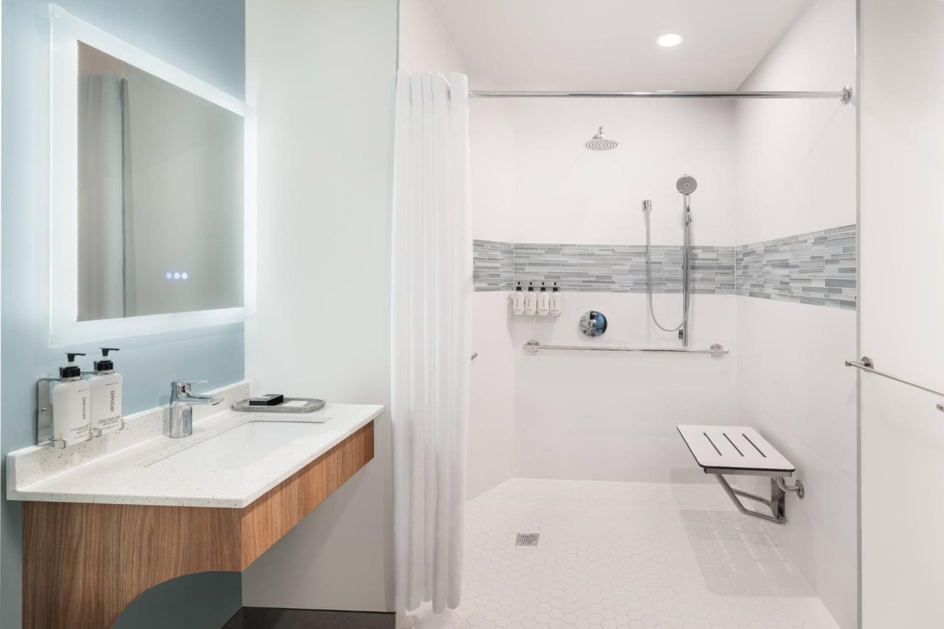EVEN Hotel Long Island City - New York by IHG