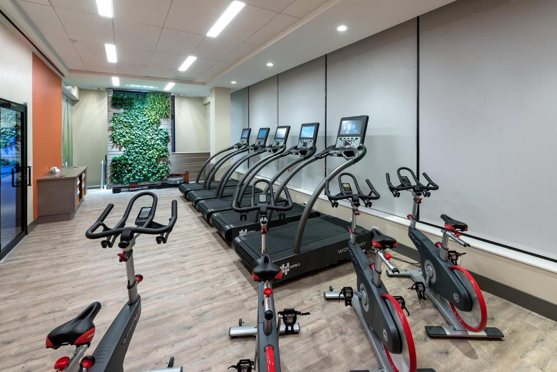 EVEN Hotel Long Island City - New York by IHG