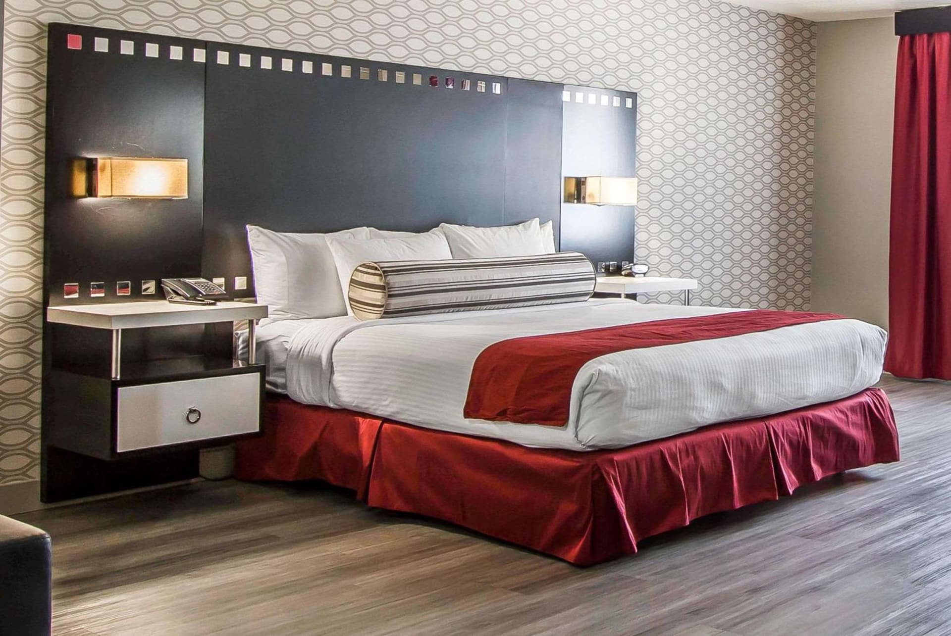 Tilt Hotel Universal/Hollywood