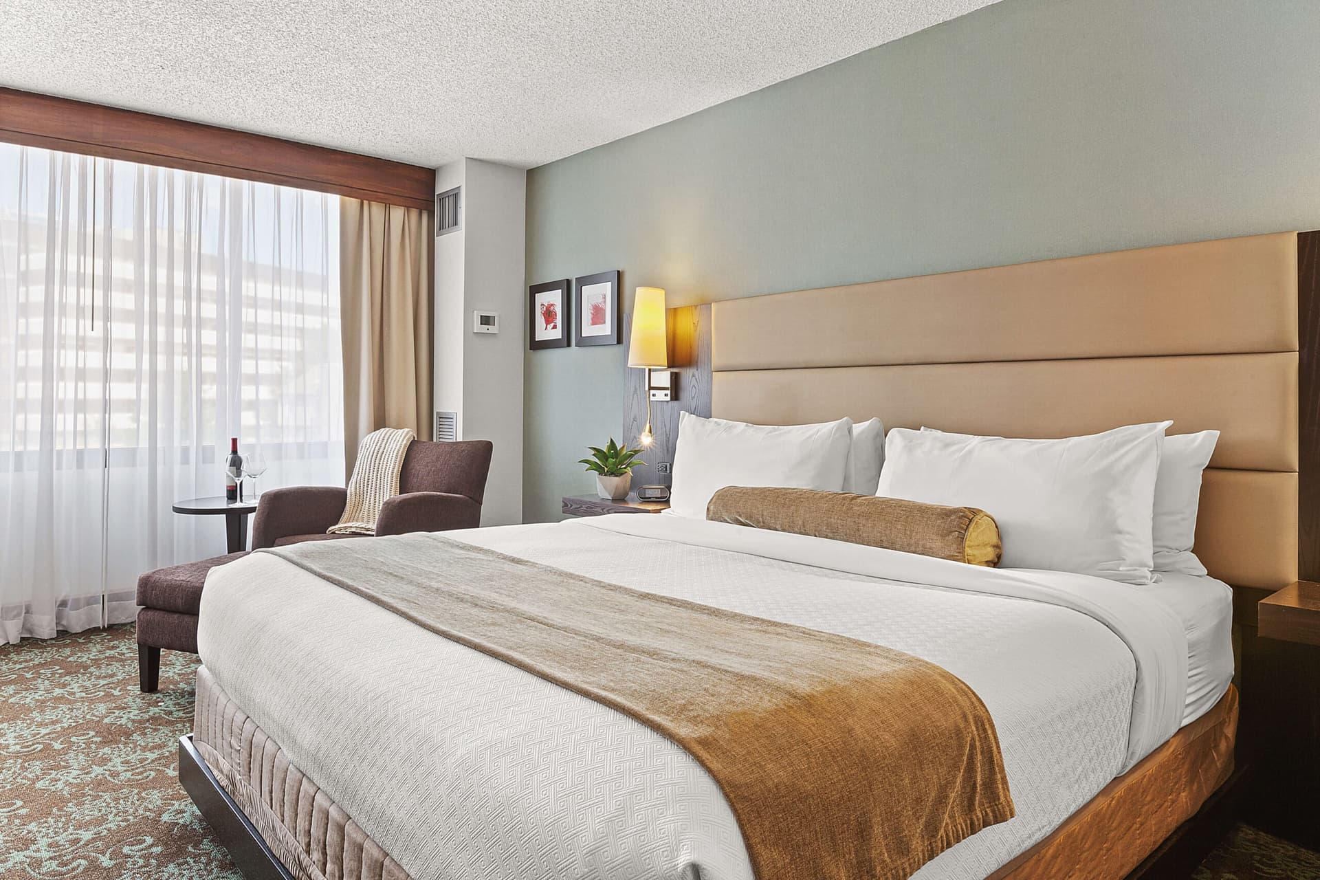 The Armon Stamford Hotel & Conference Center