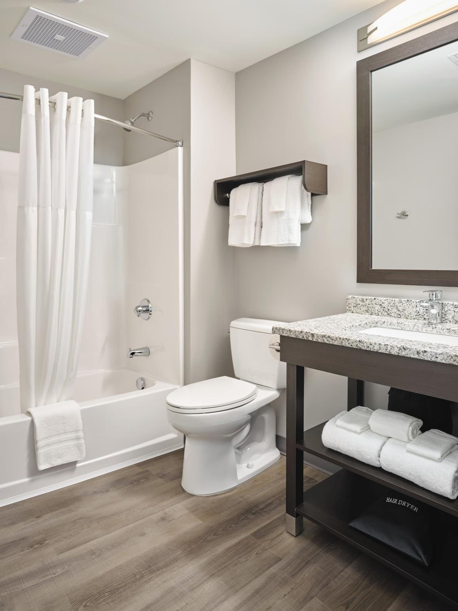 stayAPT Suites Jackson