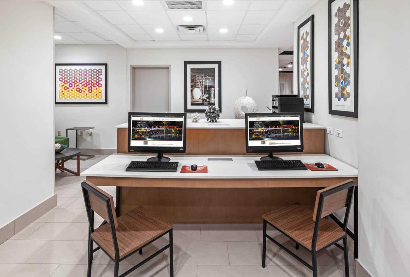 Holiday Inn Express & Suites Baton Rouge East by IHG