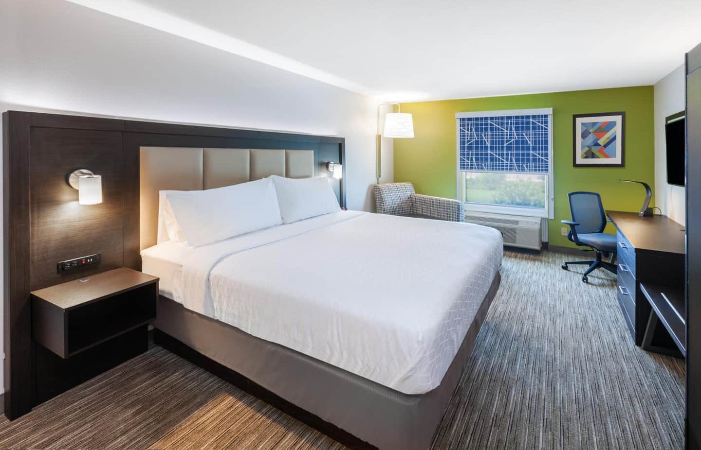 Holiday Inn Express & Suites Baton Rouge East by IHG