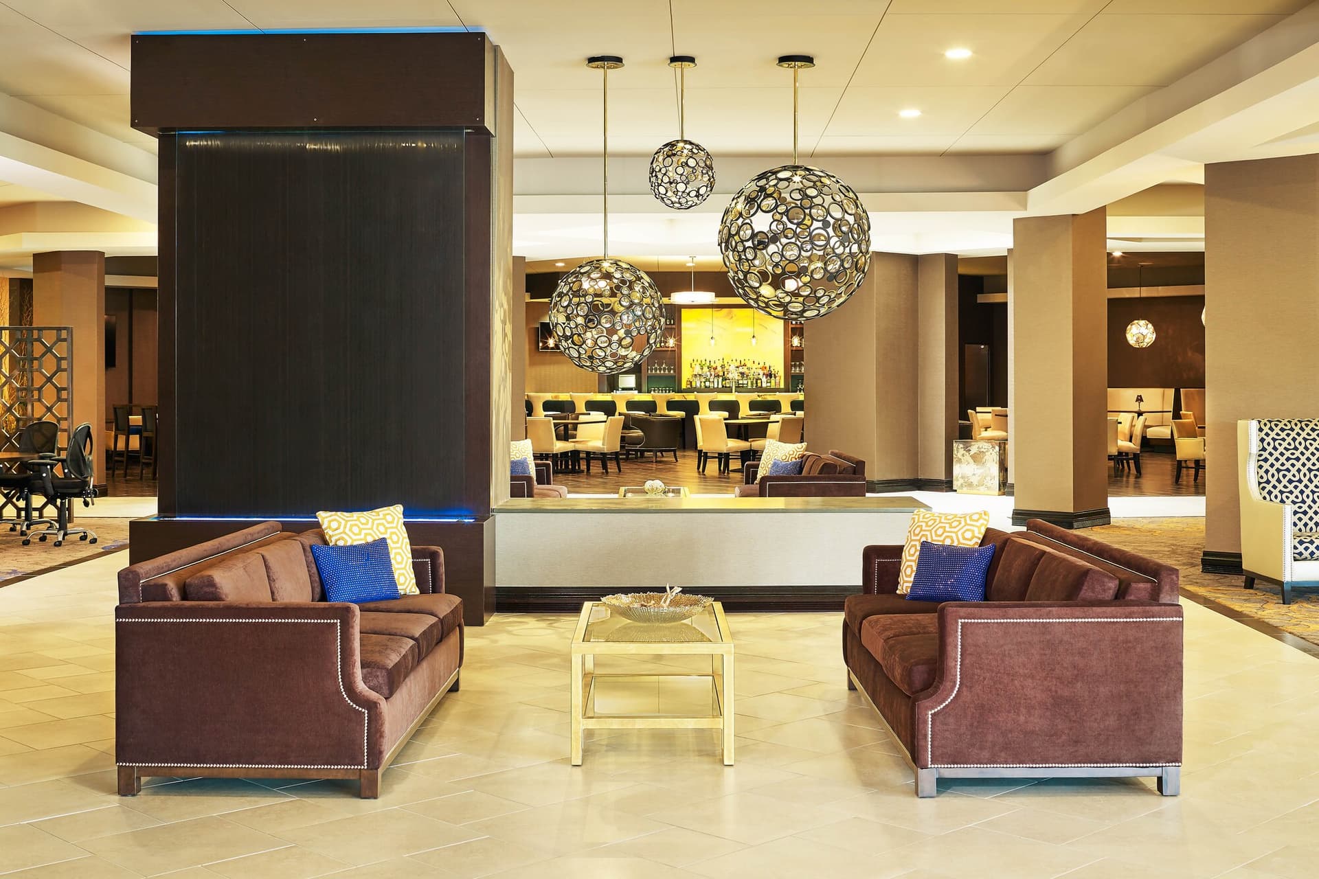 Sheraton Lisle Naperville Hotel
