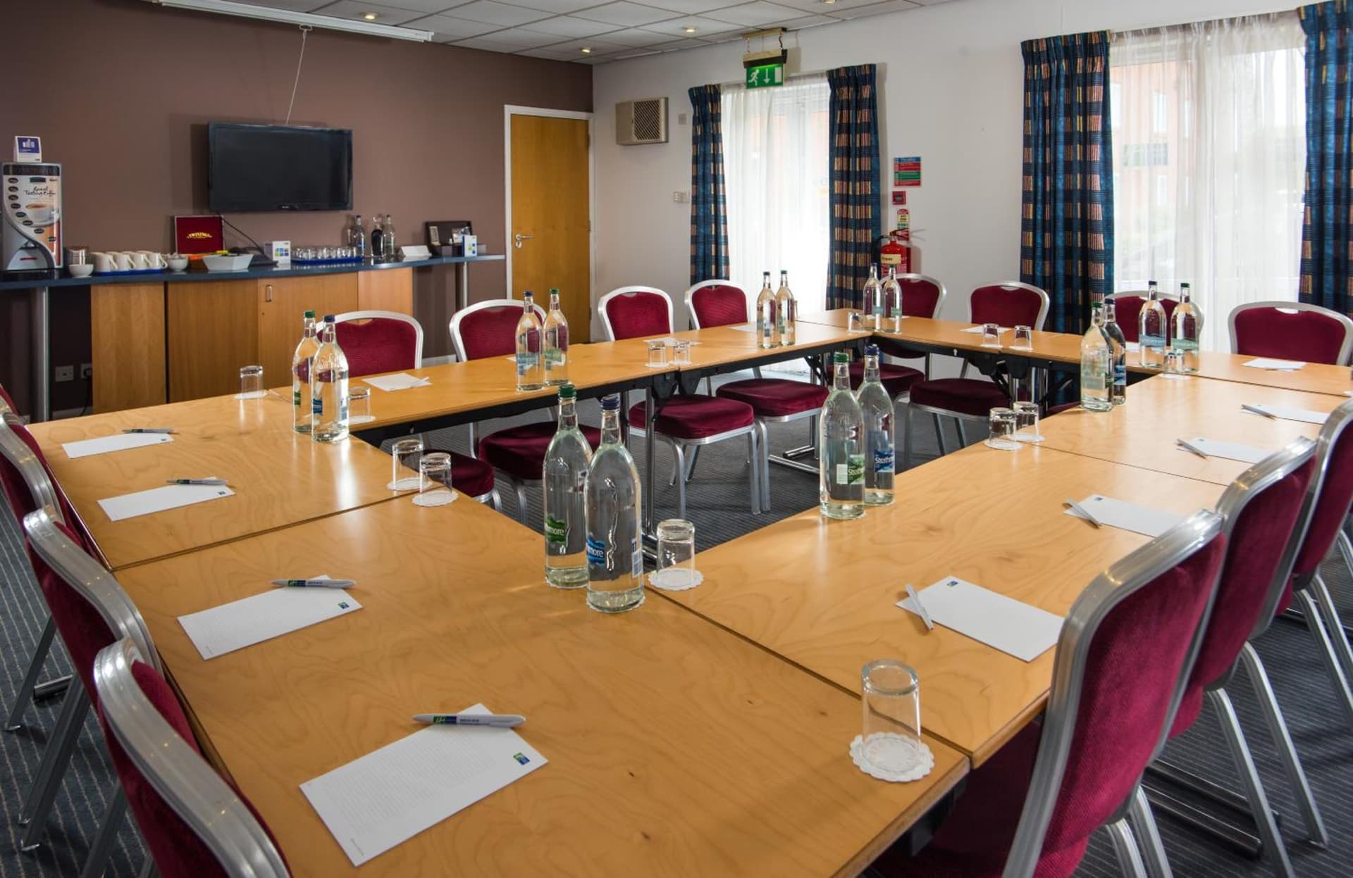 Holiday Inn Express - Gloucester - South