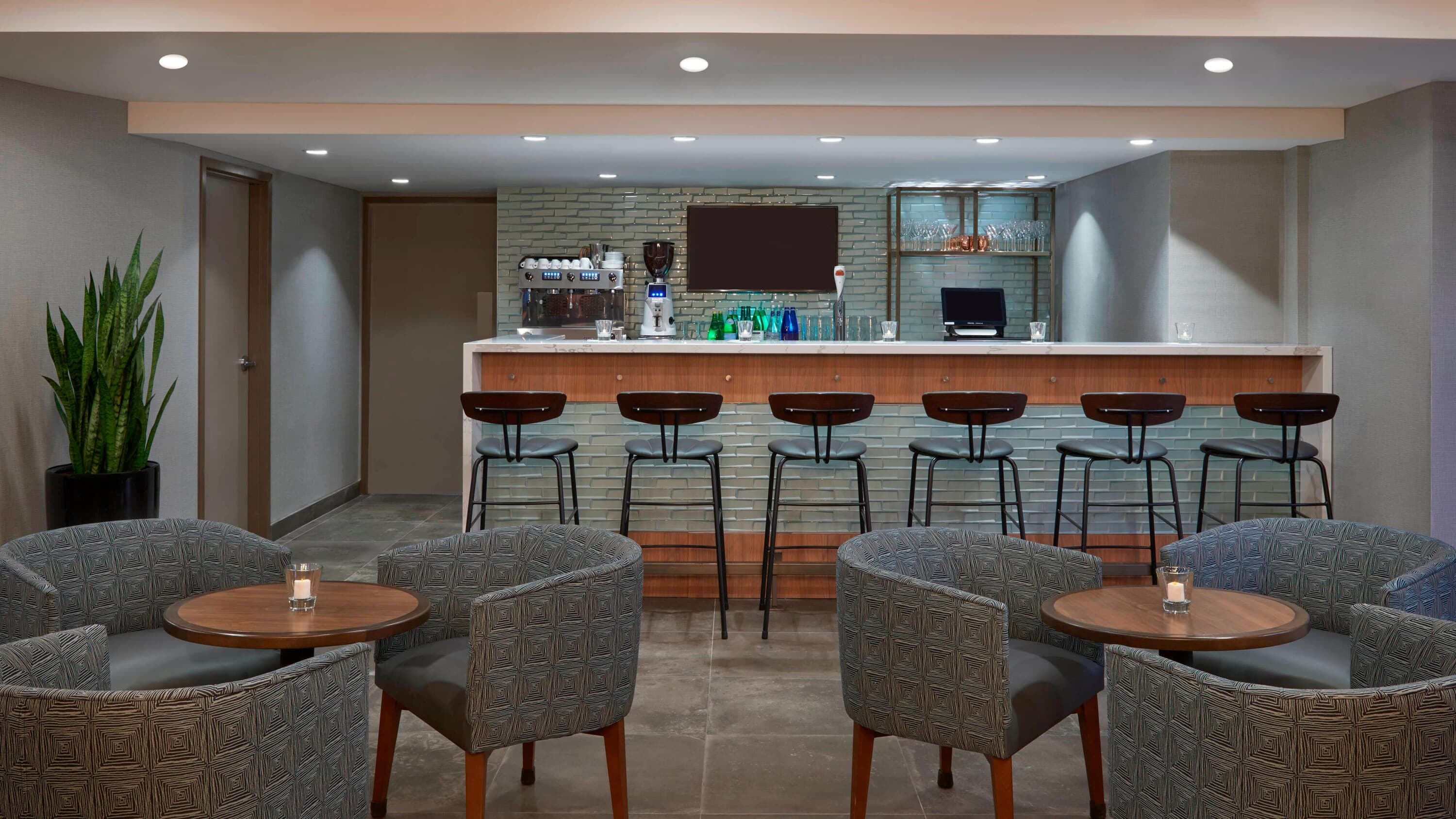 Fairfield by Marriott Montreal Downtown