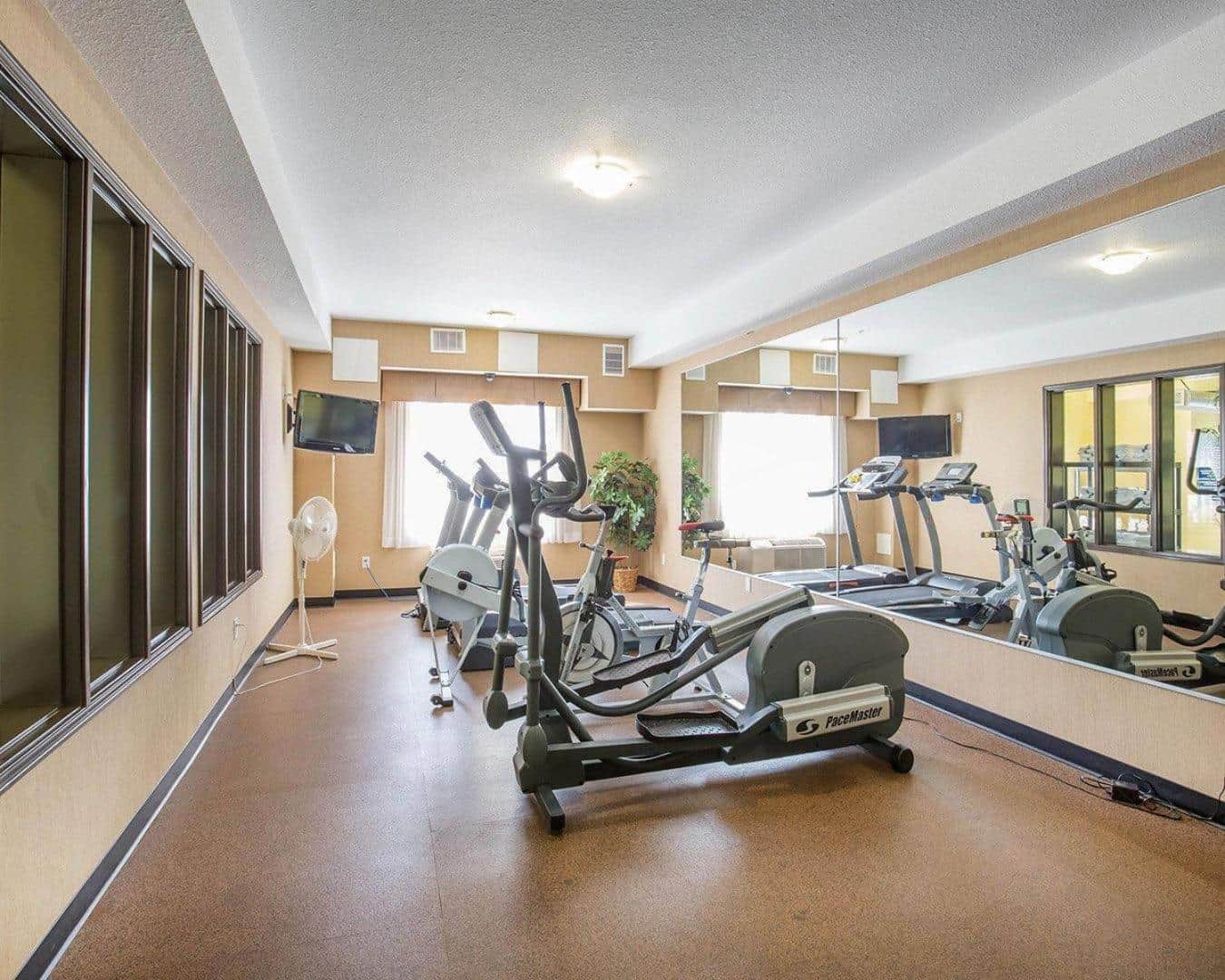 Comfort Inn & Suites