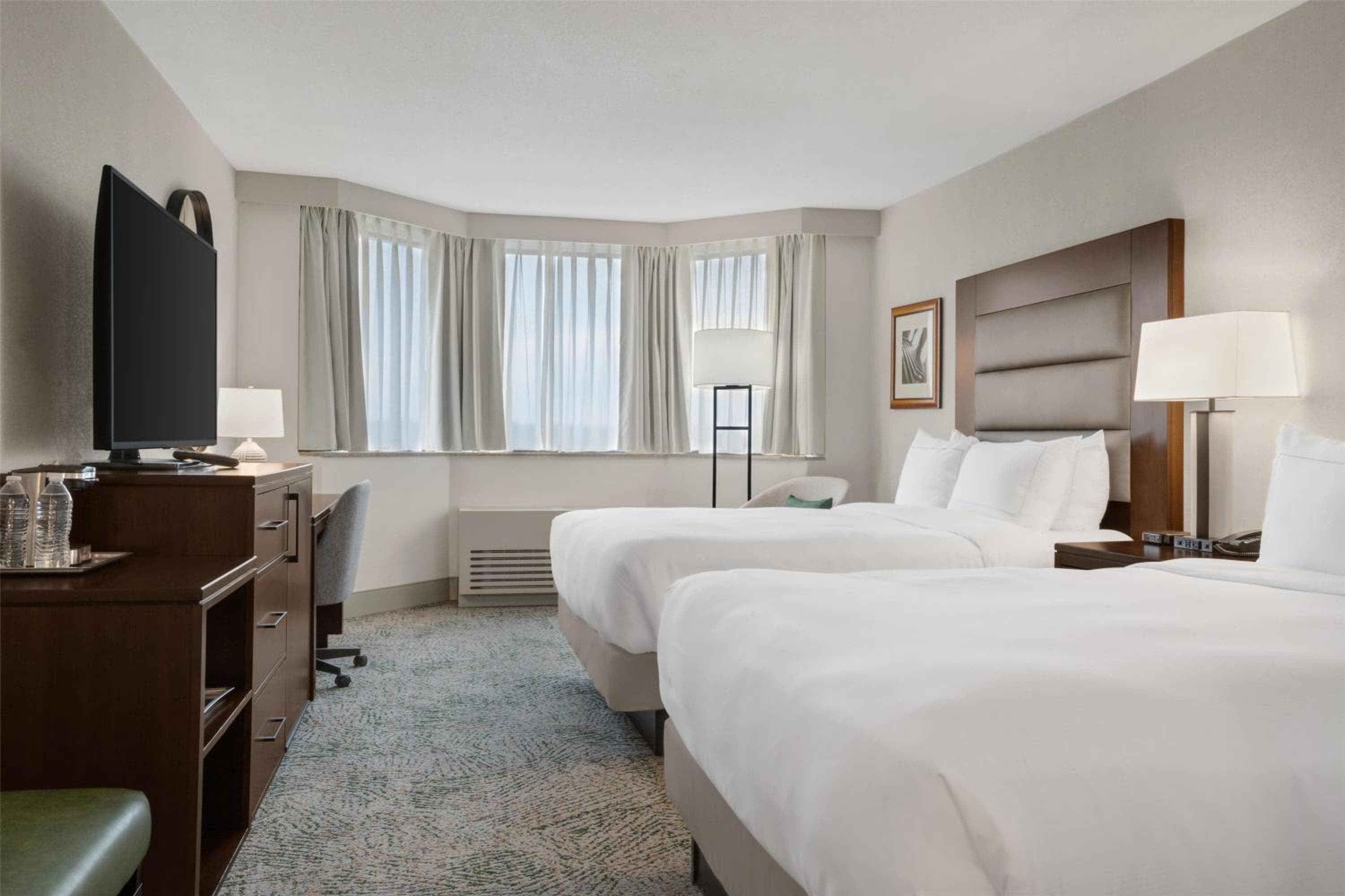 Hilton Arlington National Landing