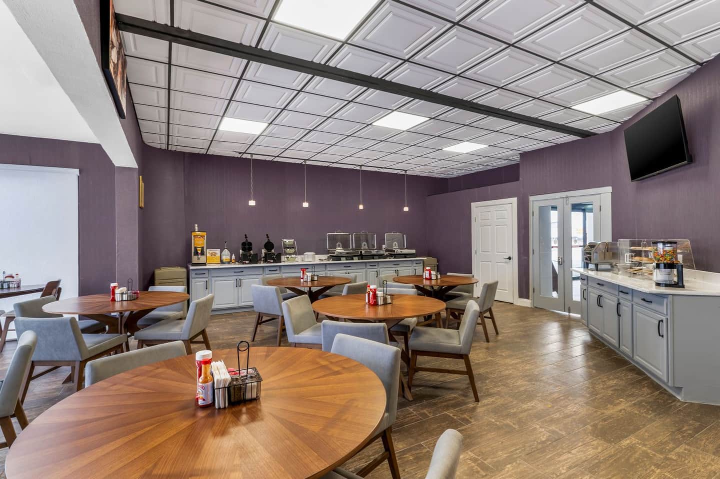 Red Lion Inn & Suites Kansas City