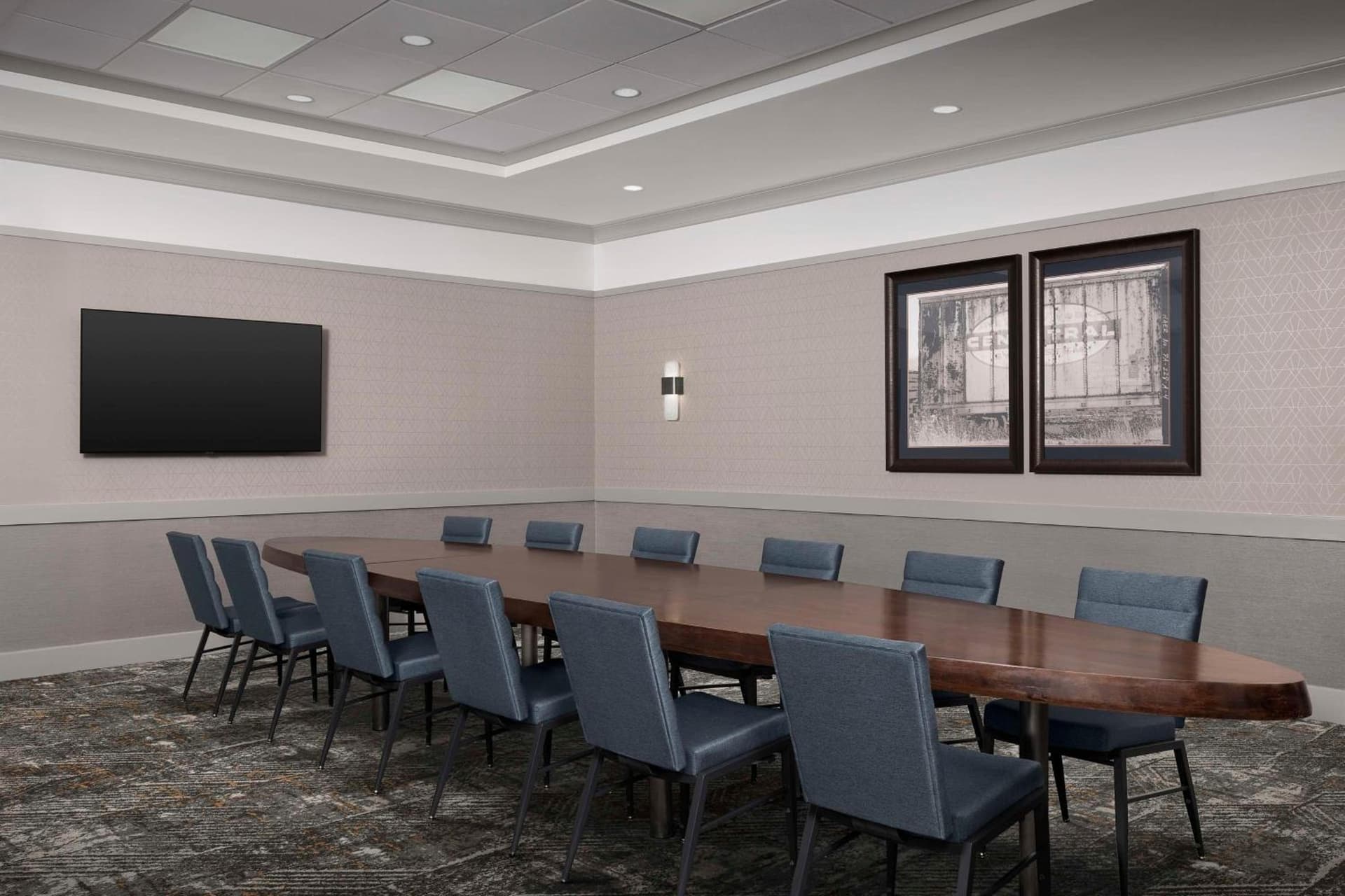 Embassy Suites by Hilton Atlanta Kennesaw Town Center