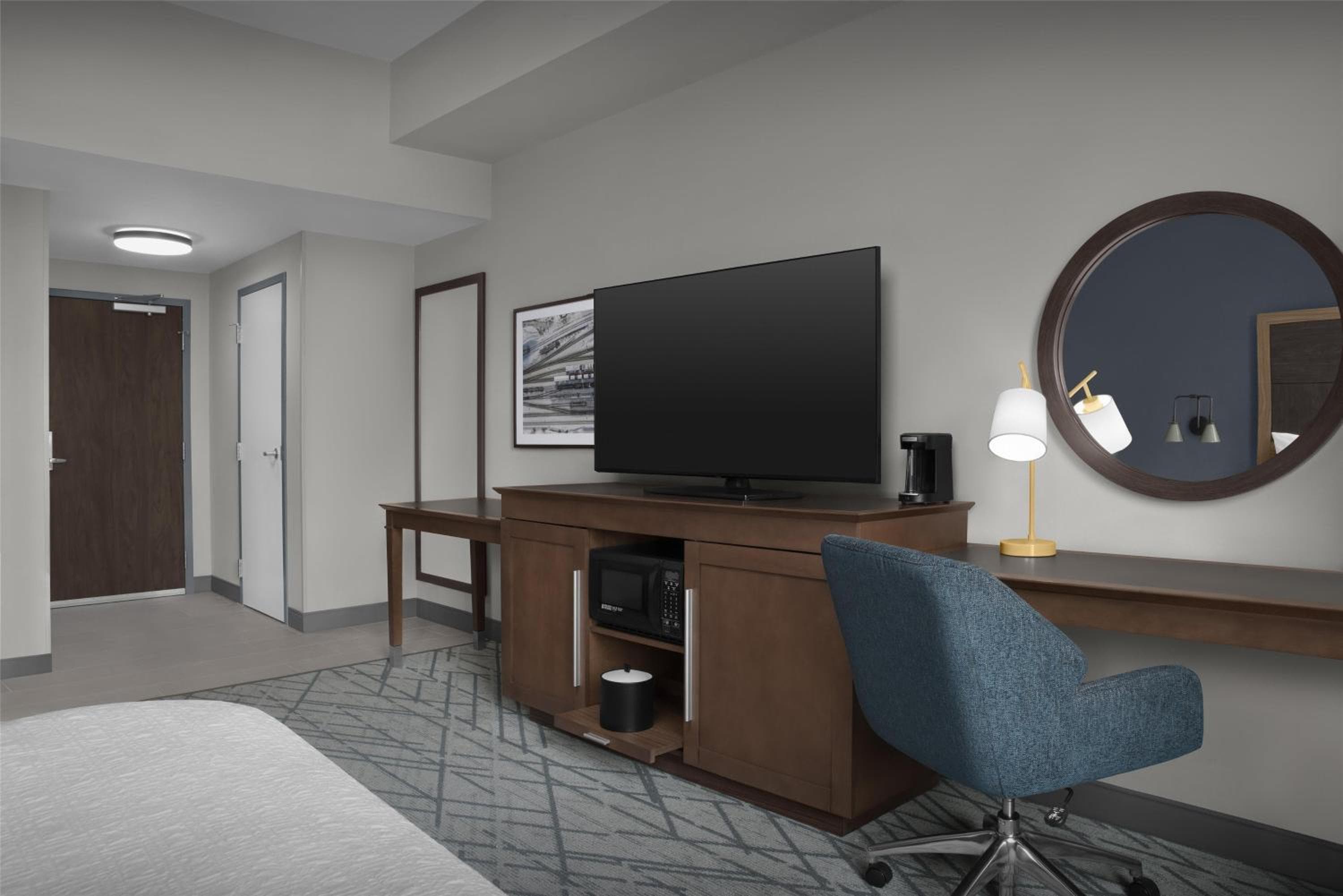 Hampton Inn Indianapolis Downtown Across from Circle Center