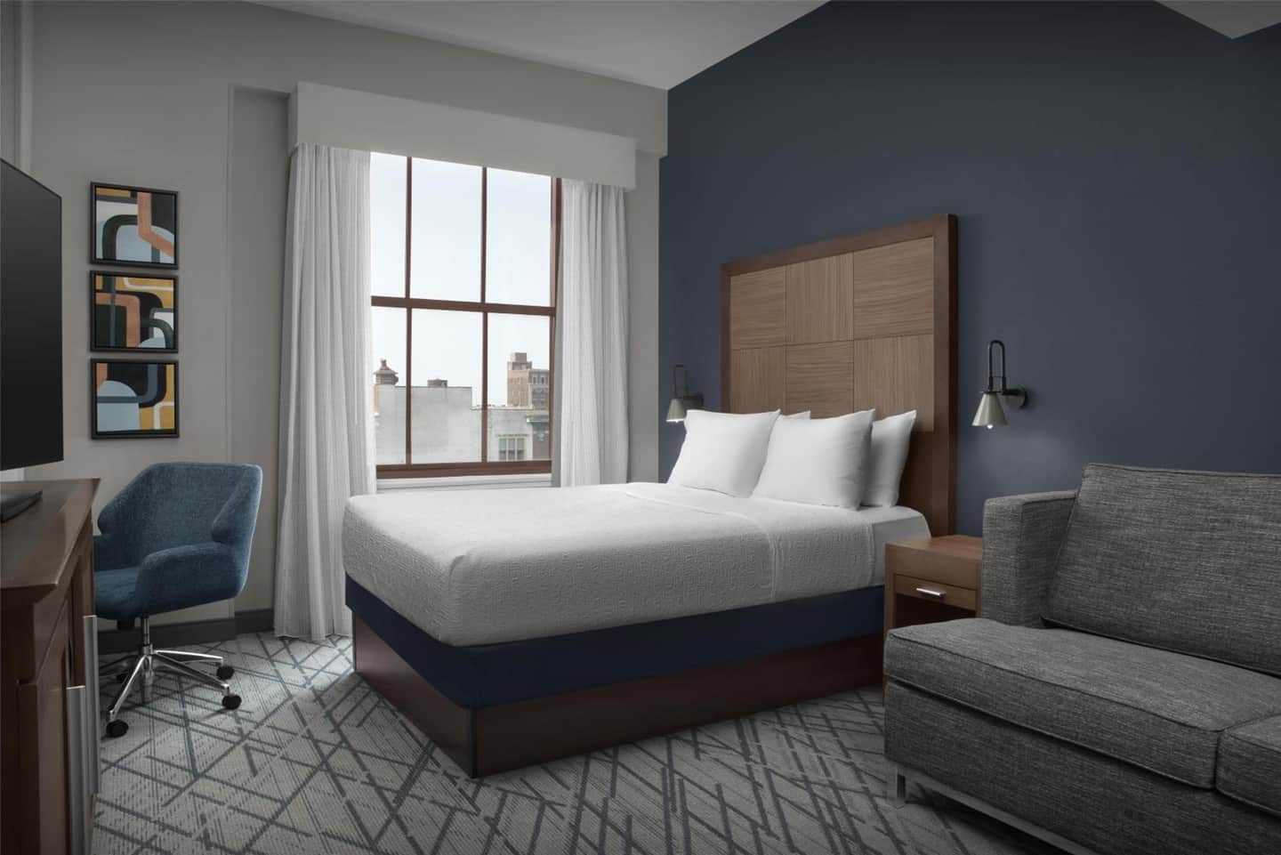 Hampton Inn Indianapolis Downtown Across from Circle Center