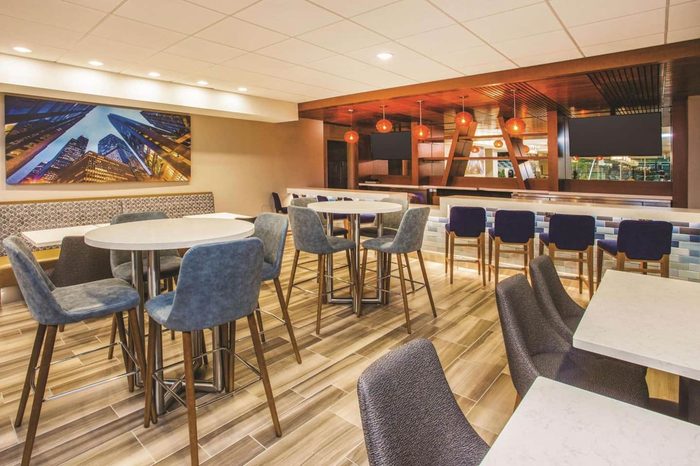 La Quinta Inn & Suites by Wyndham Chicago Downtown
