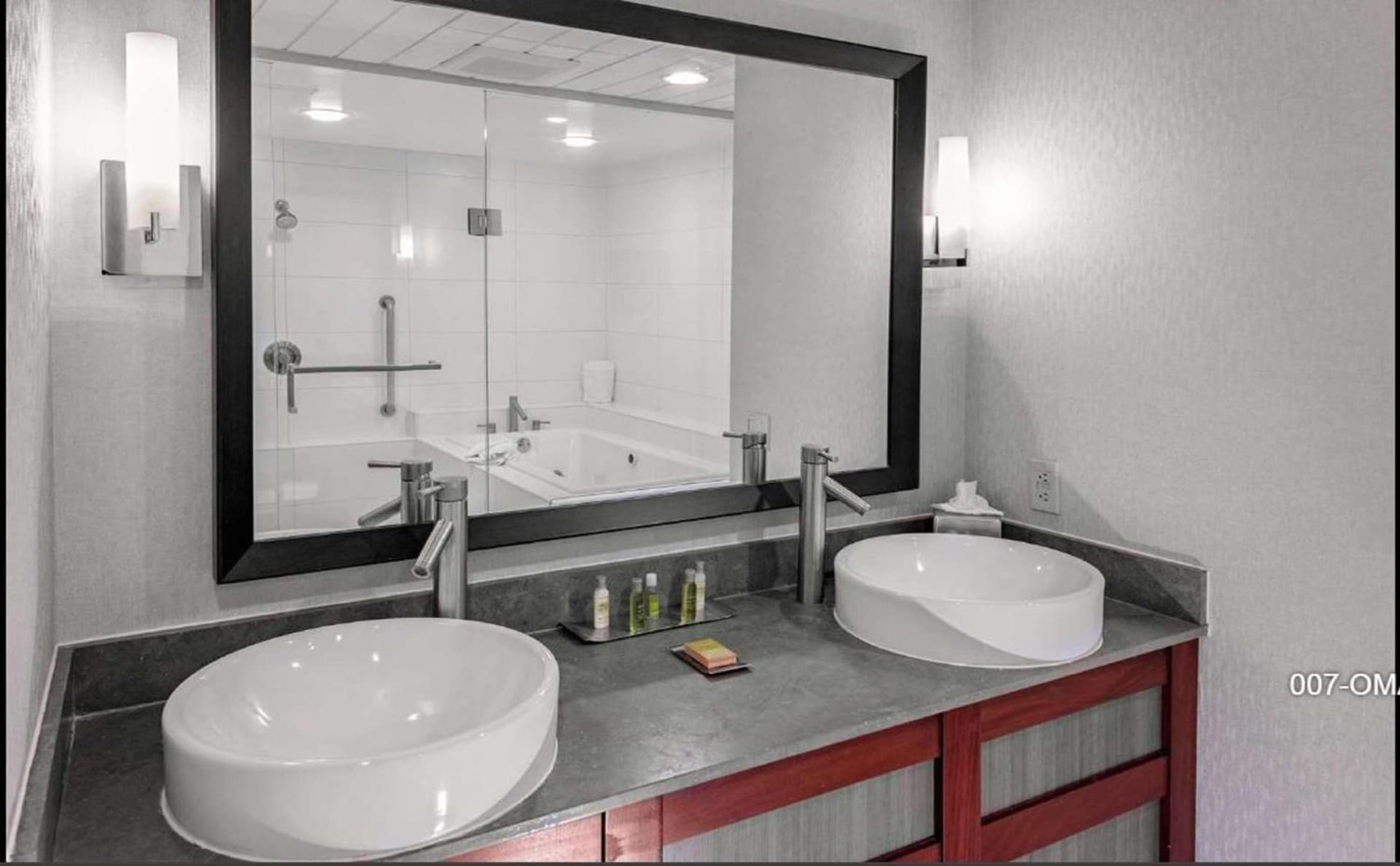 DoubleTree by Hilton Hotel Omaha Downtown
