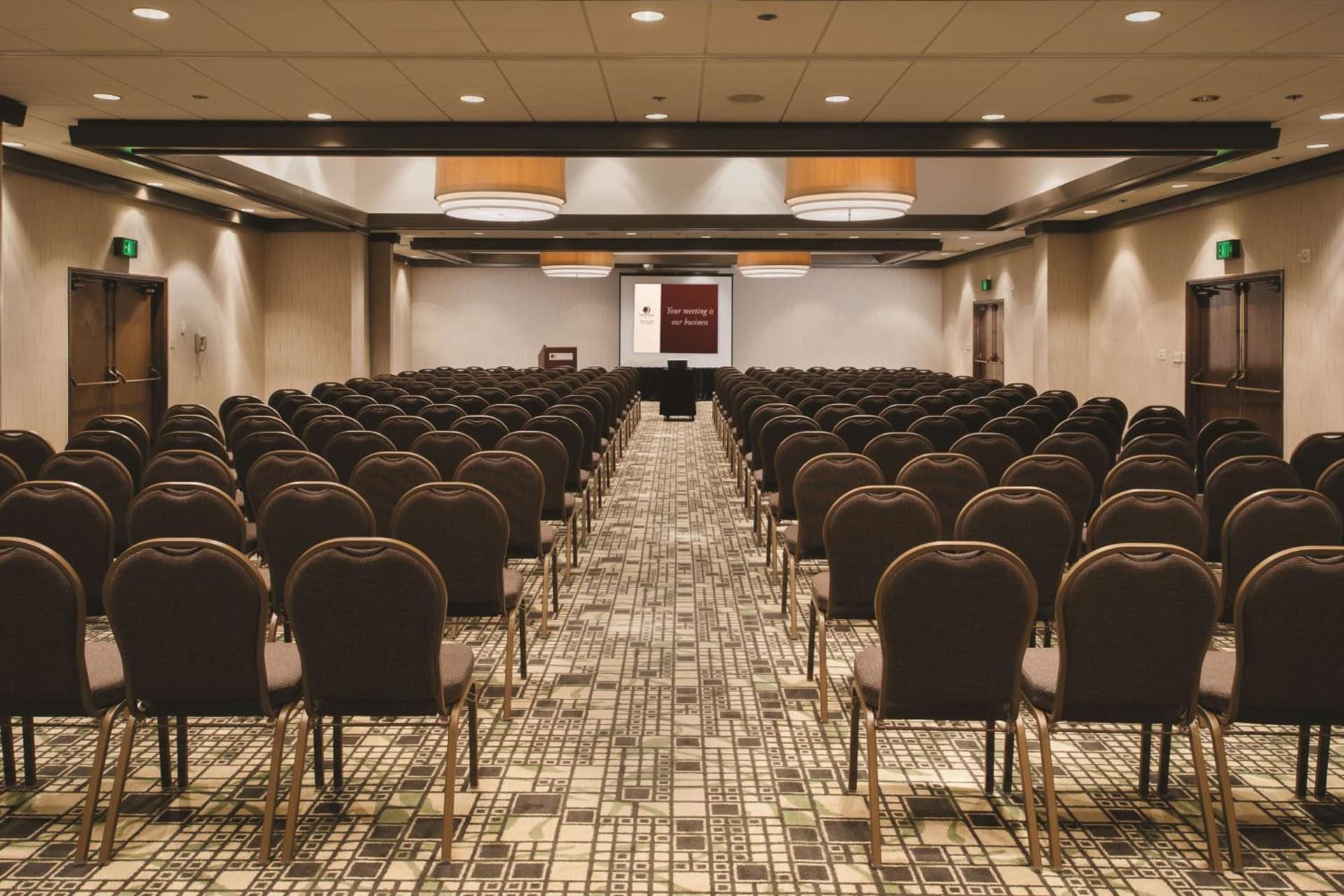 DoubleTree by Hilton Hotel Omaha Downtown