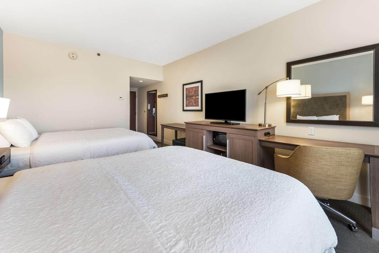 Hampton Inn by Hilton Columbus I-70E/Hamilton Rd.