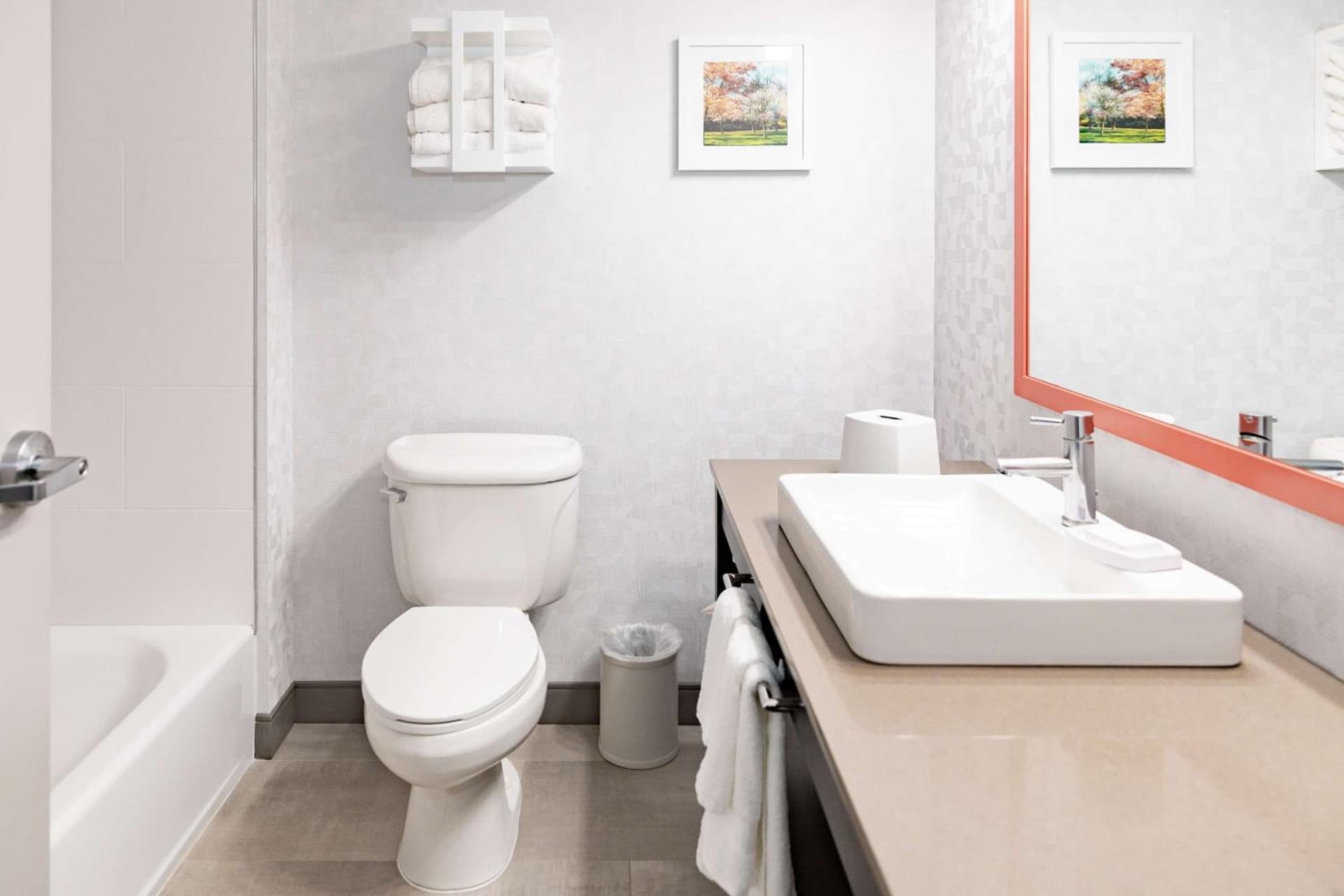 Hampton Inn & Suites Newark Airport Elizabeth
