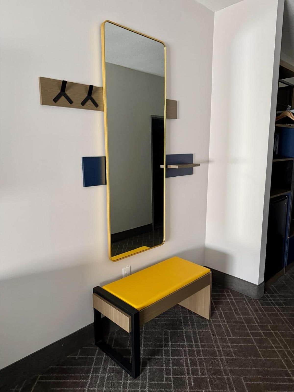 Comfort Inn & Suites Love Field-Dallas Market Center