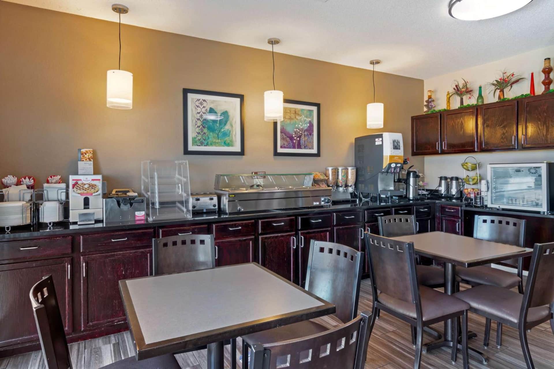 Best Western Governors Inn and Suites