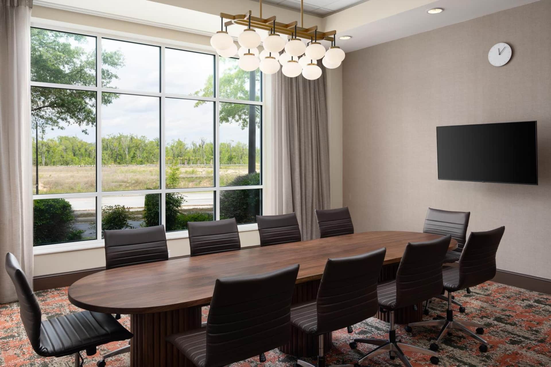 Embassy Suites by Hilton Charleston Airport Hotel & Convention Center
