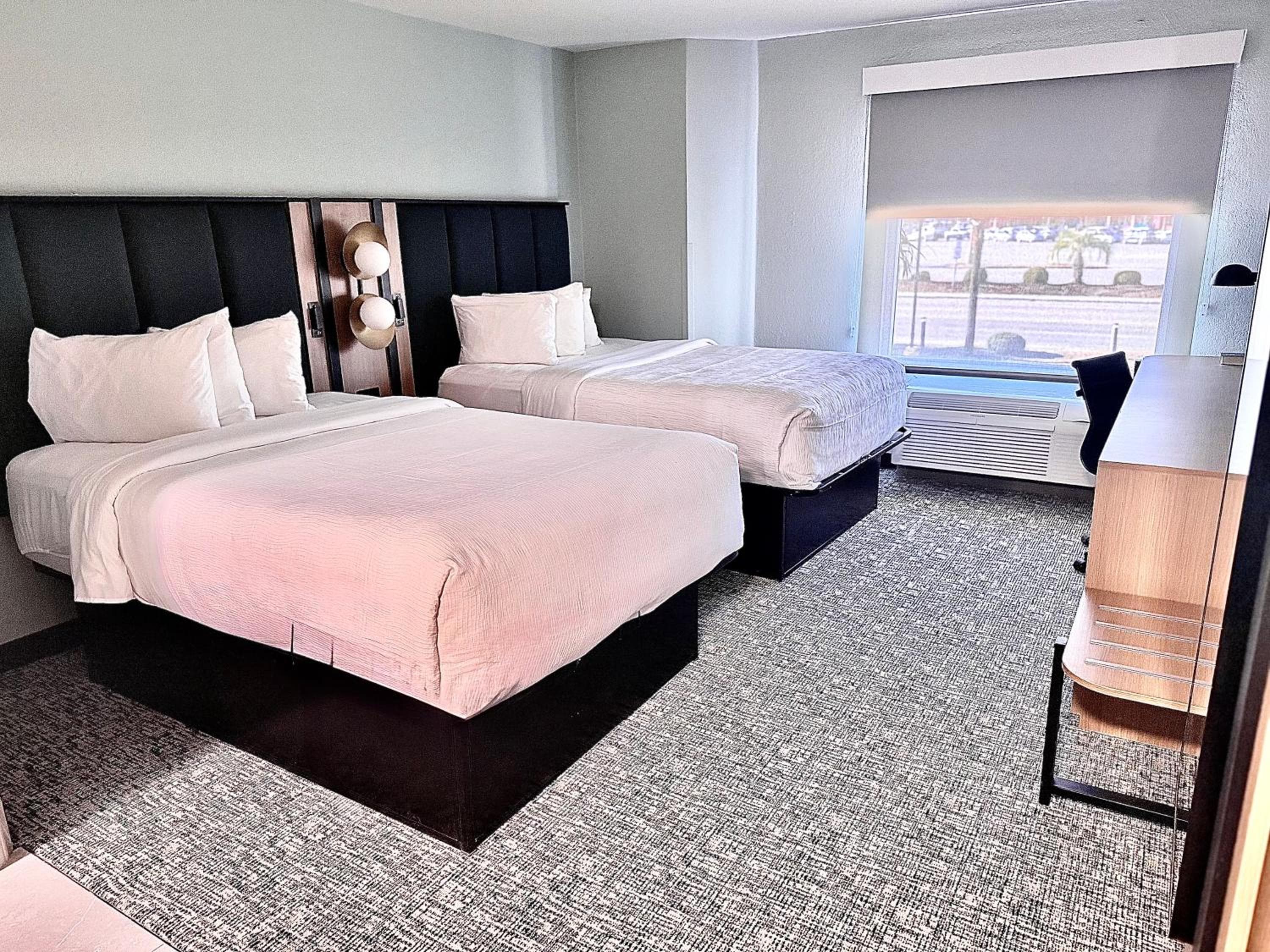 Wingate by Wyndham Myrtle Beach At Outlets